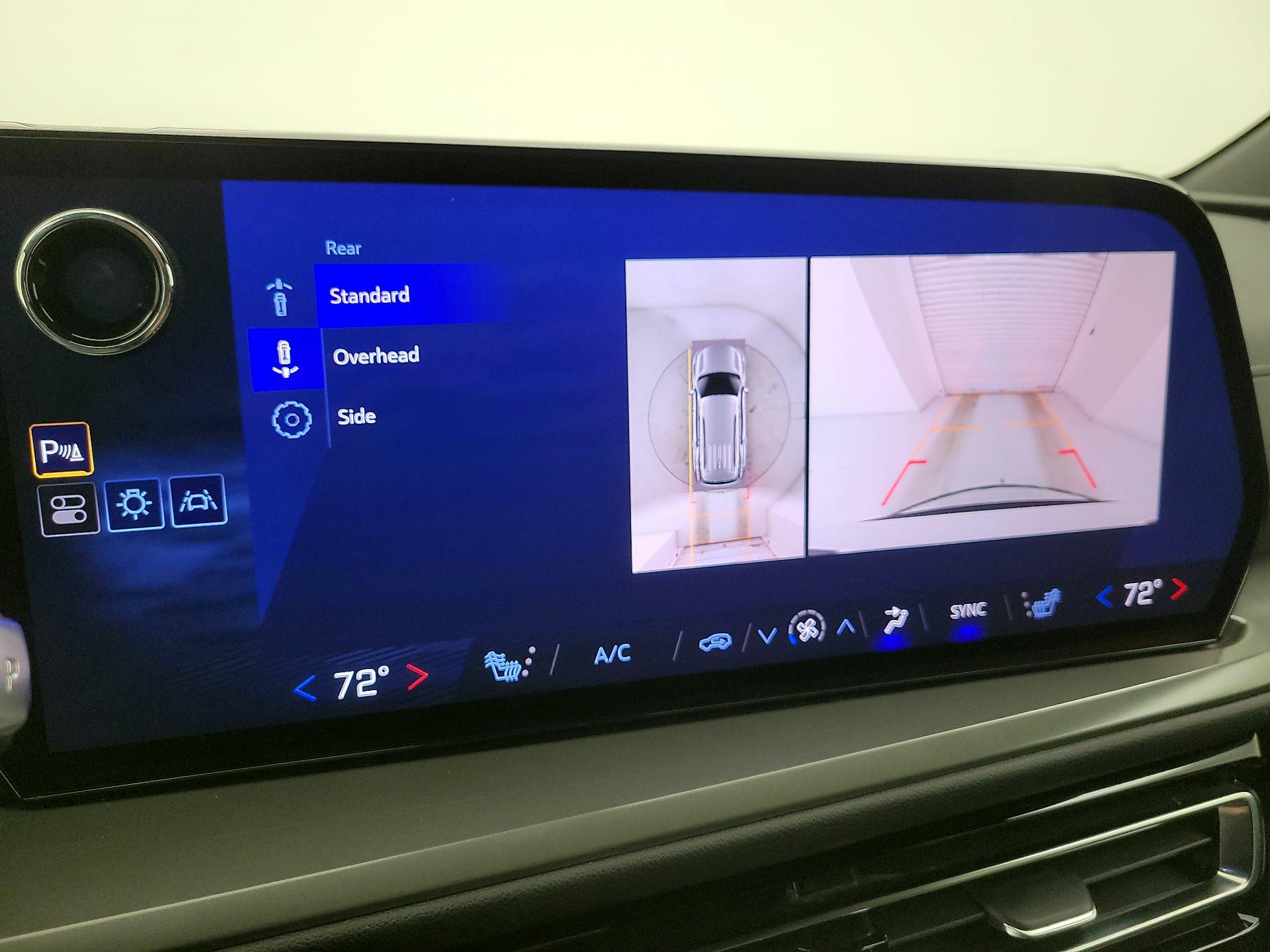 Thumbnail: 2024 Chevrolet Traverse - 13