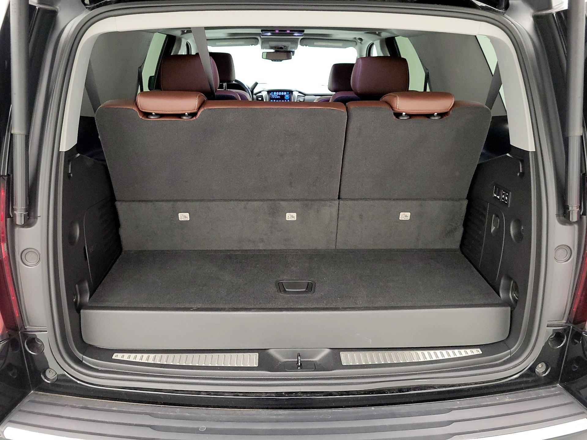 Thumbnail: 2020 Chevrolet Tahoe - 16