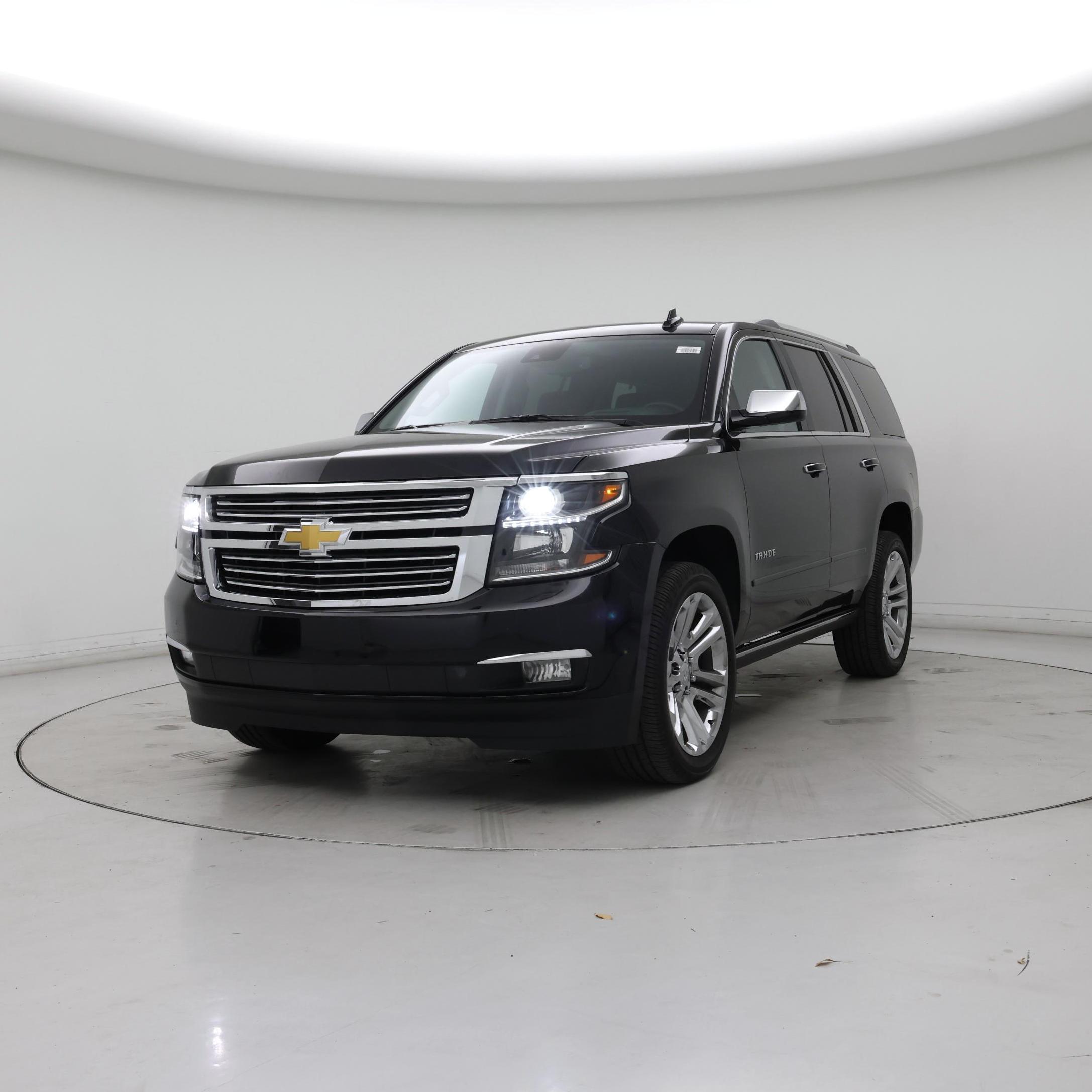 Thumbnail: 2020 Chevrolet Tahoe - 4