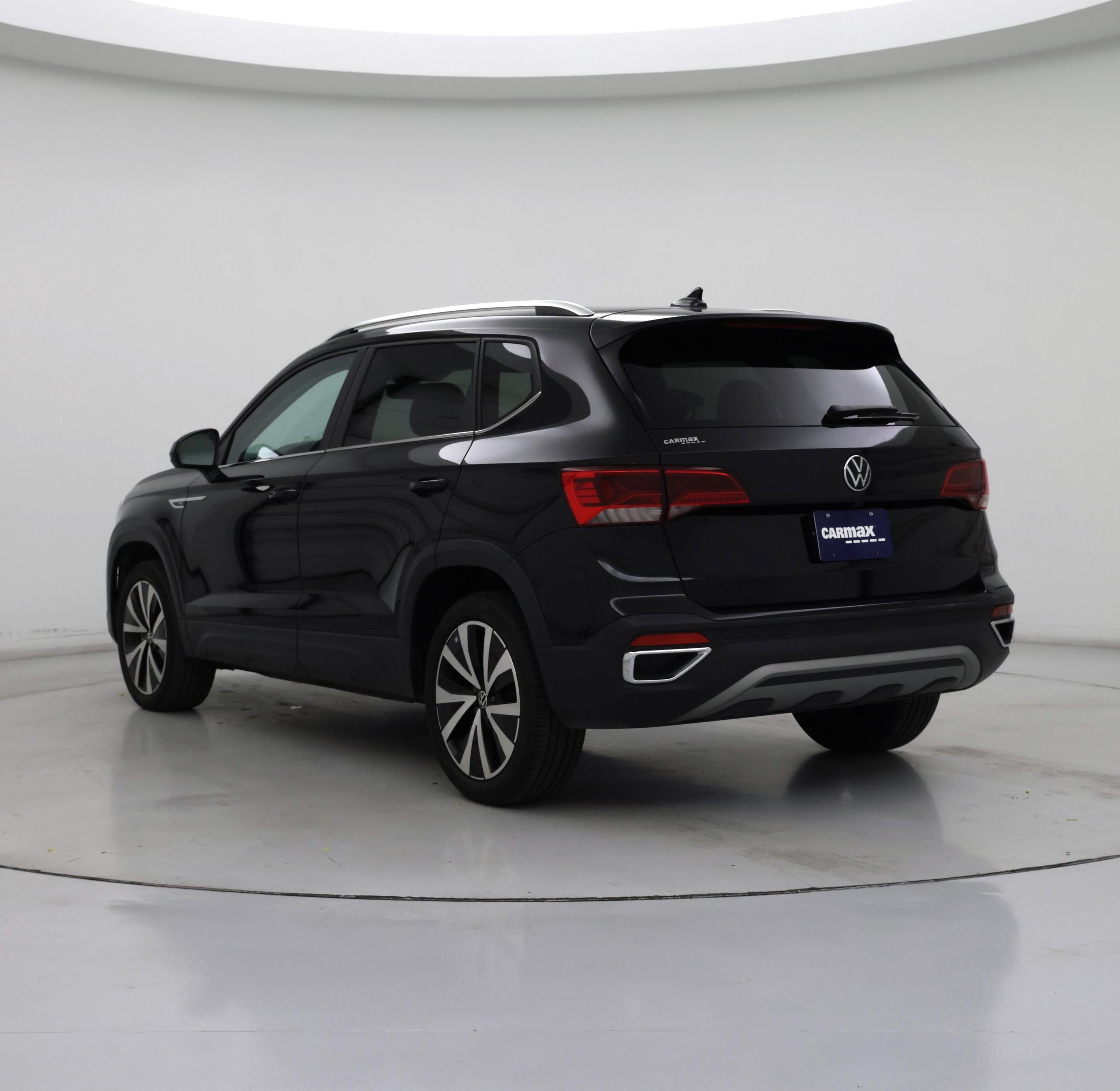 Thumbnail: 2022 Volkswagen Taos - 2