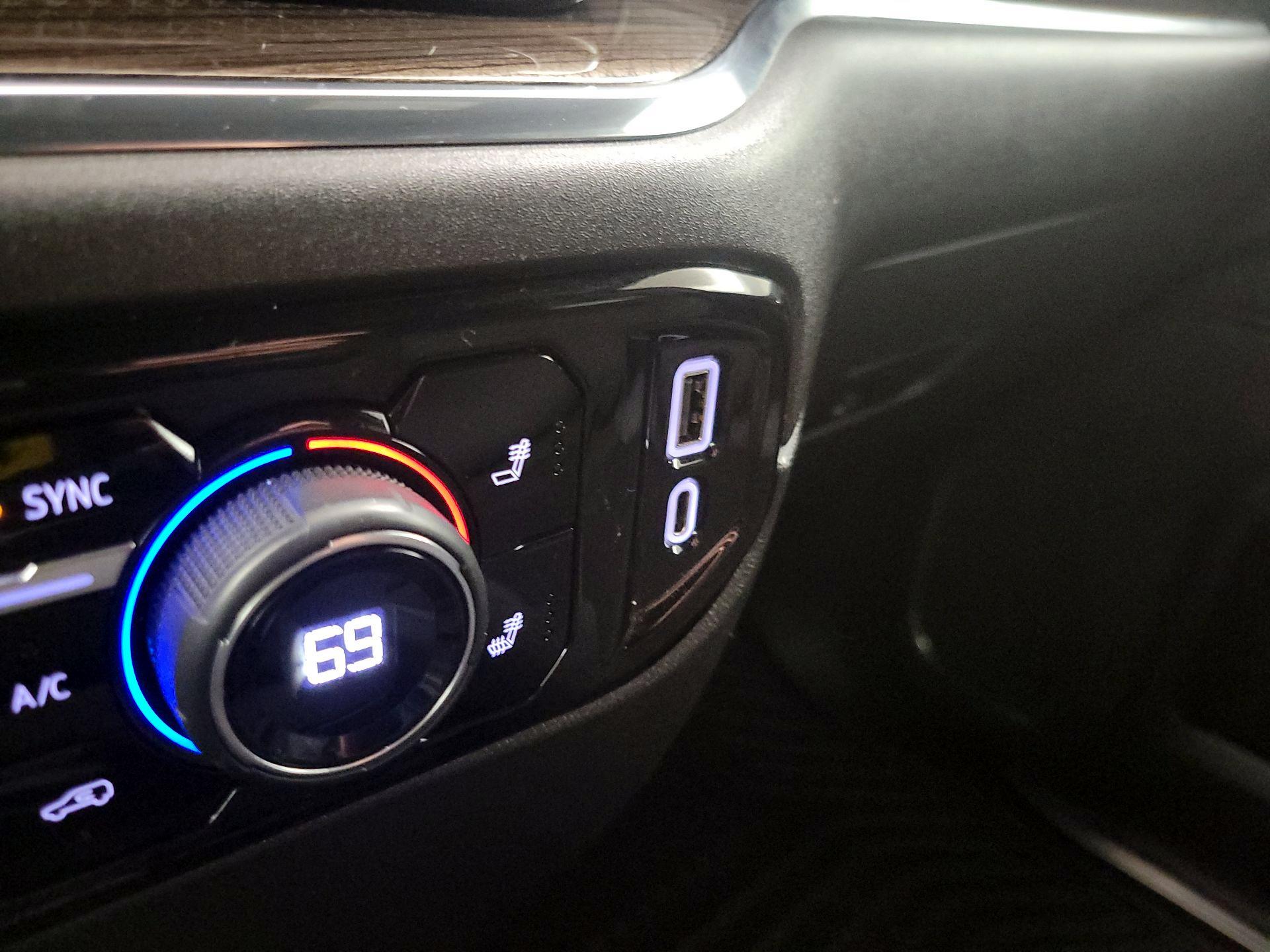 Thumbnail: 2023 Chevrolet Silverado 1500 - 18