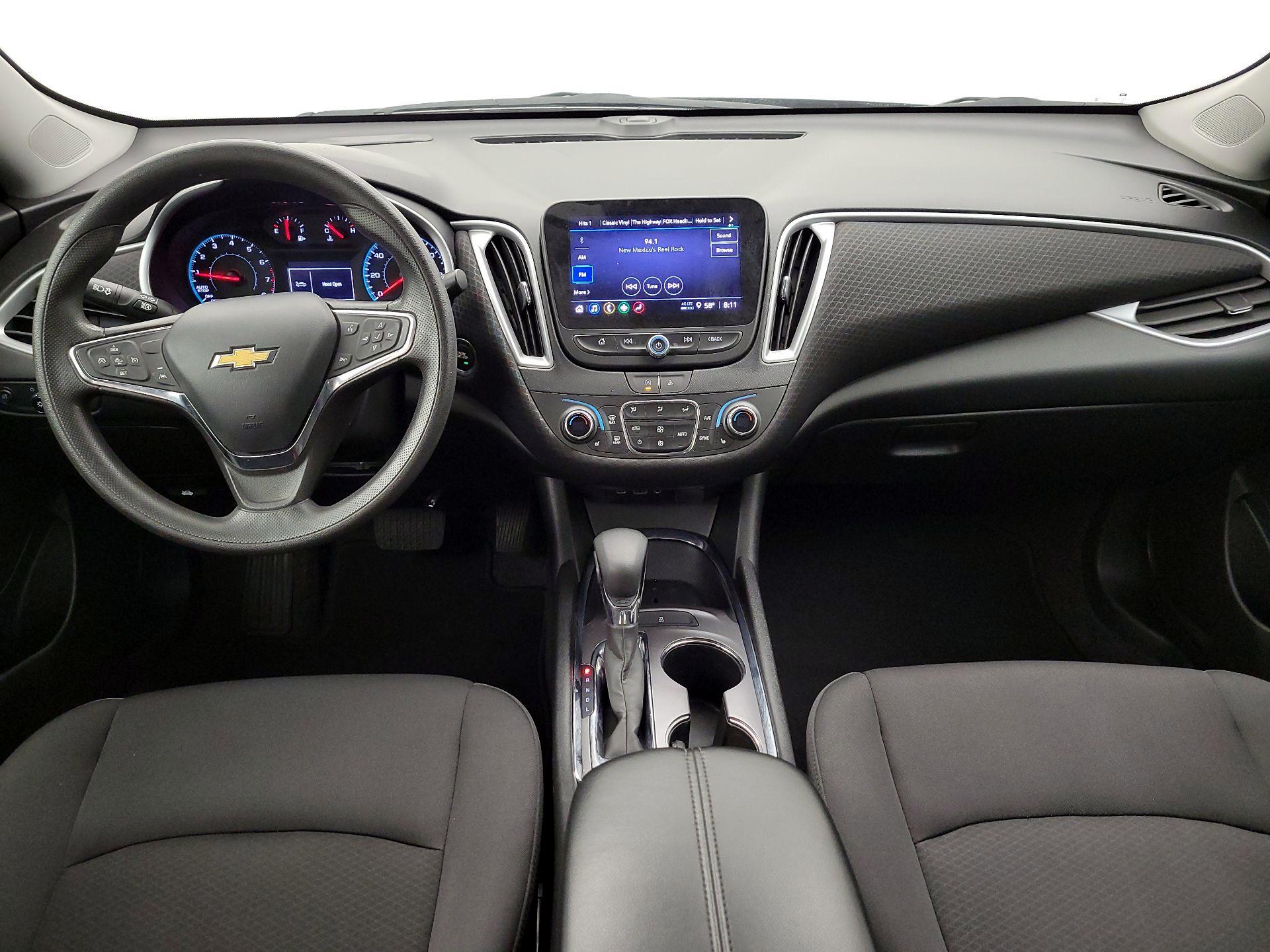 Thumbnail: 2023 Chevrolet Malibu - 9