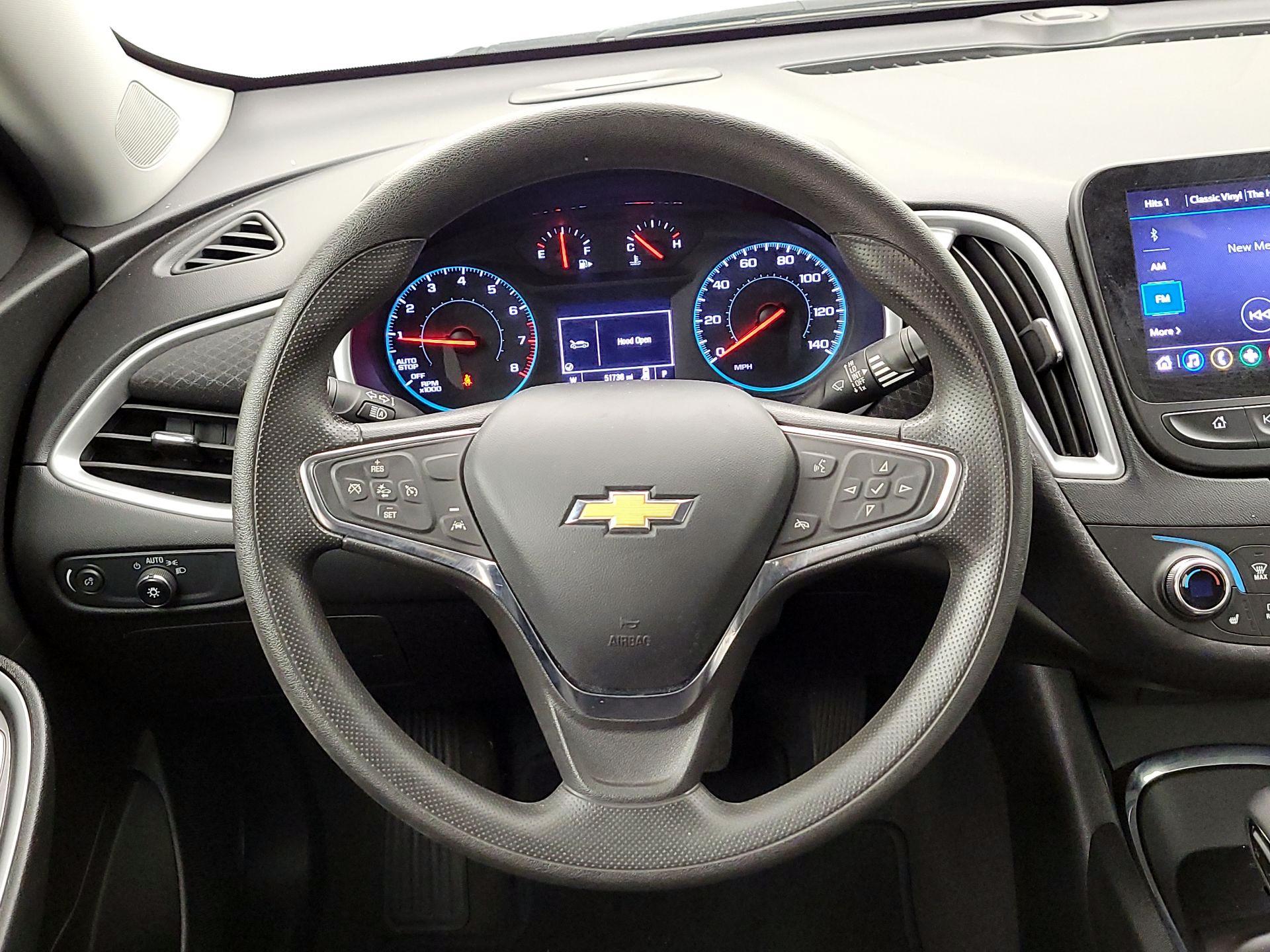 Thumbnail: 2023 Chevrolet Malibu - 10