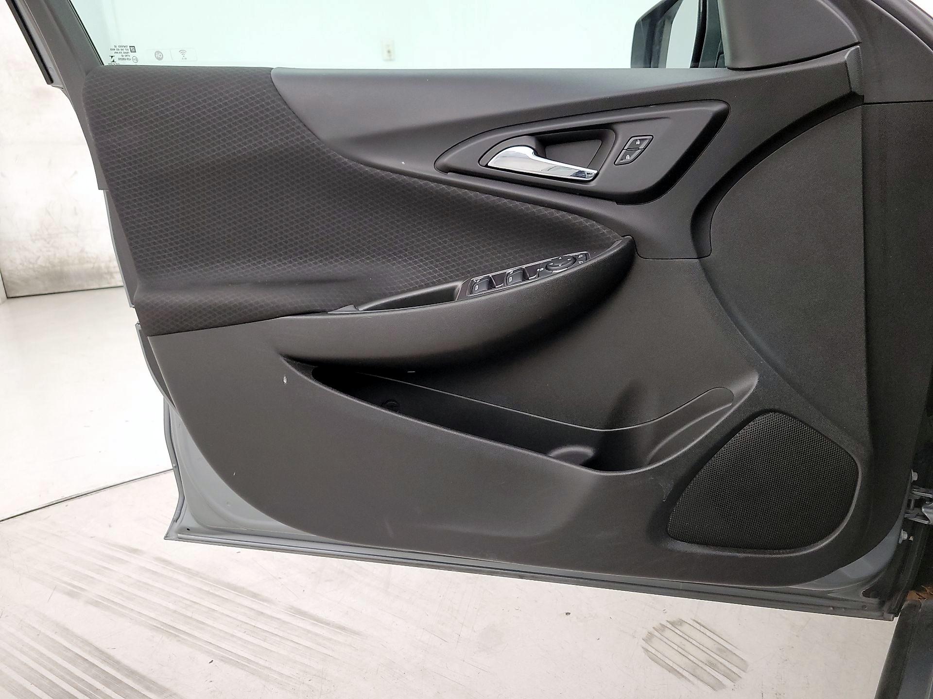 Thumbnail: 2023 Chevrolet Malibu - 12