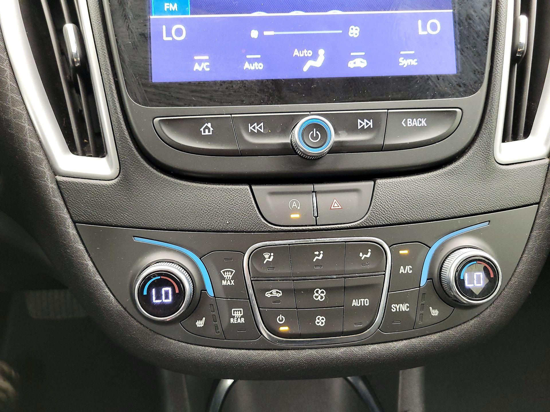 Thumbnail: 2023 Chevrolet Malibu - 16