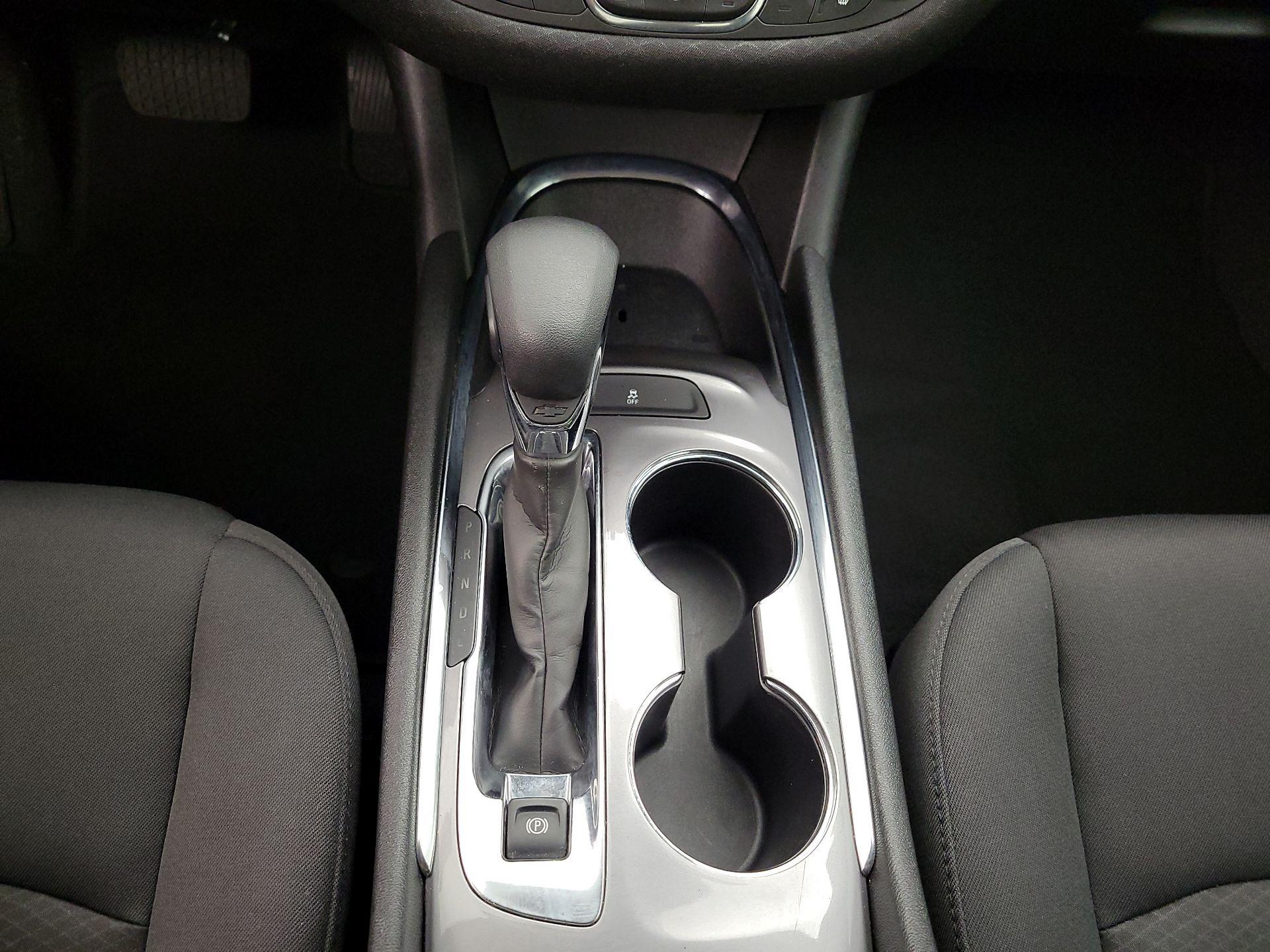 Thumbnail: 2023 Chevrolet Malibu - 17