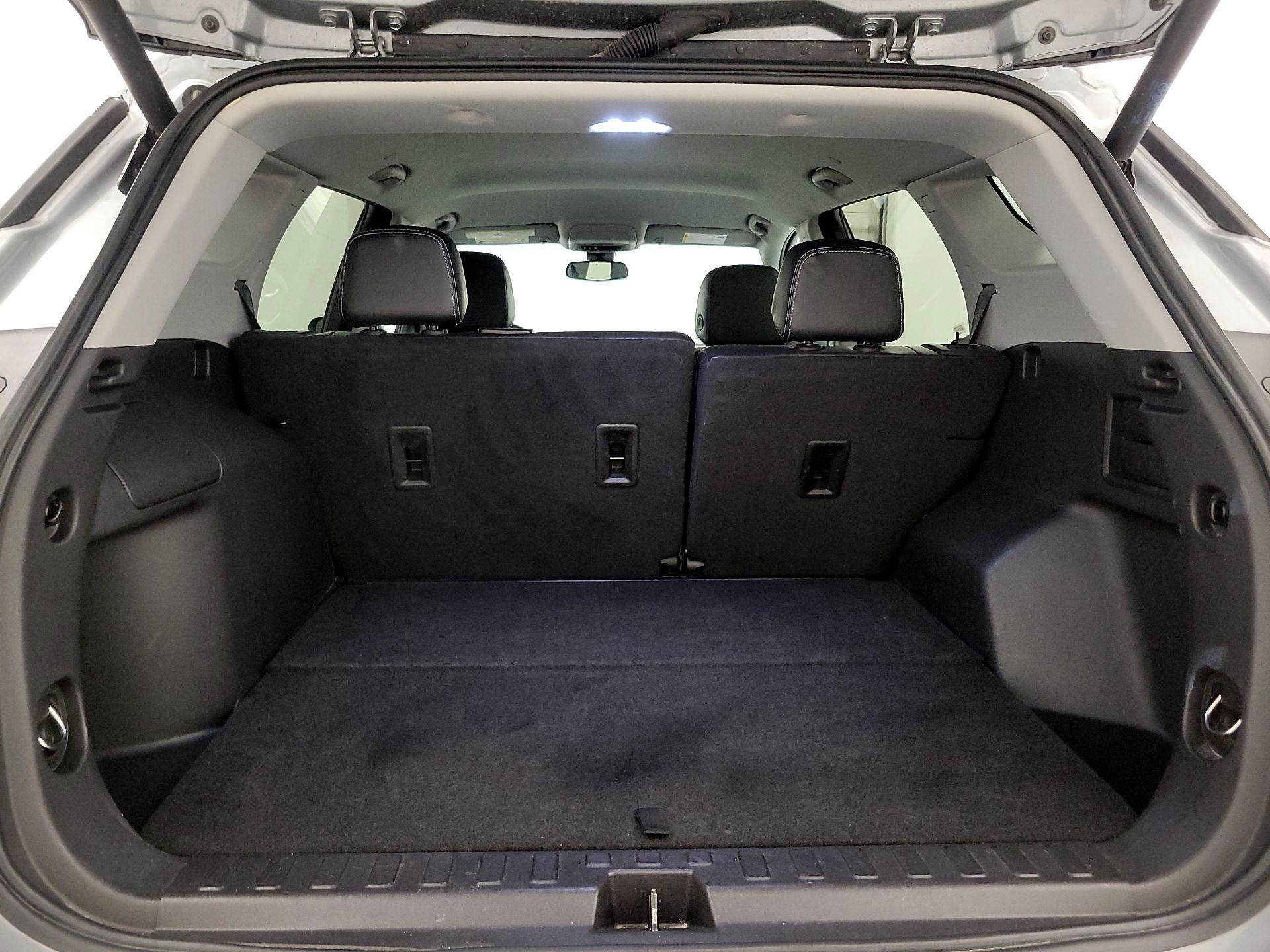 Thumbnail: 2024 GMC Terrain - 20