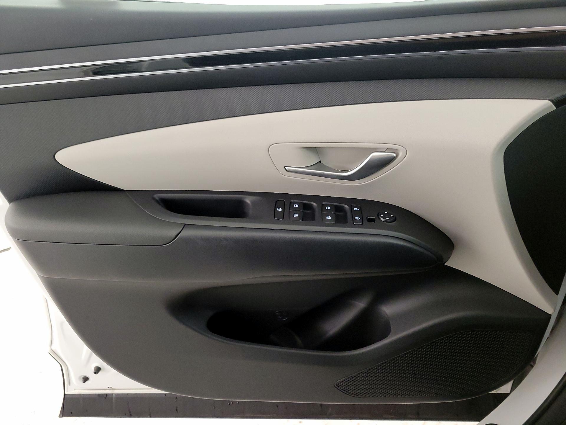 Thumbnail: 2024 Hyundai Tucson - 12