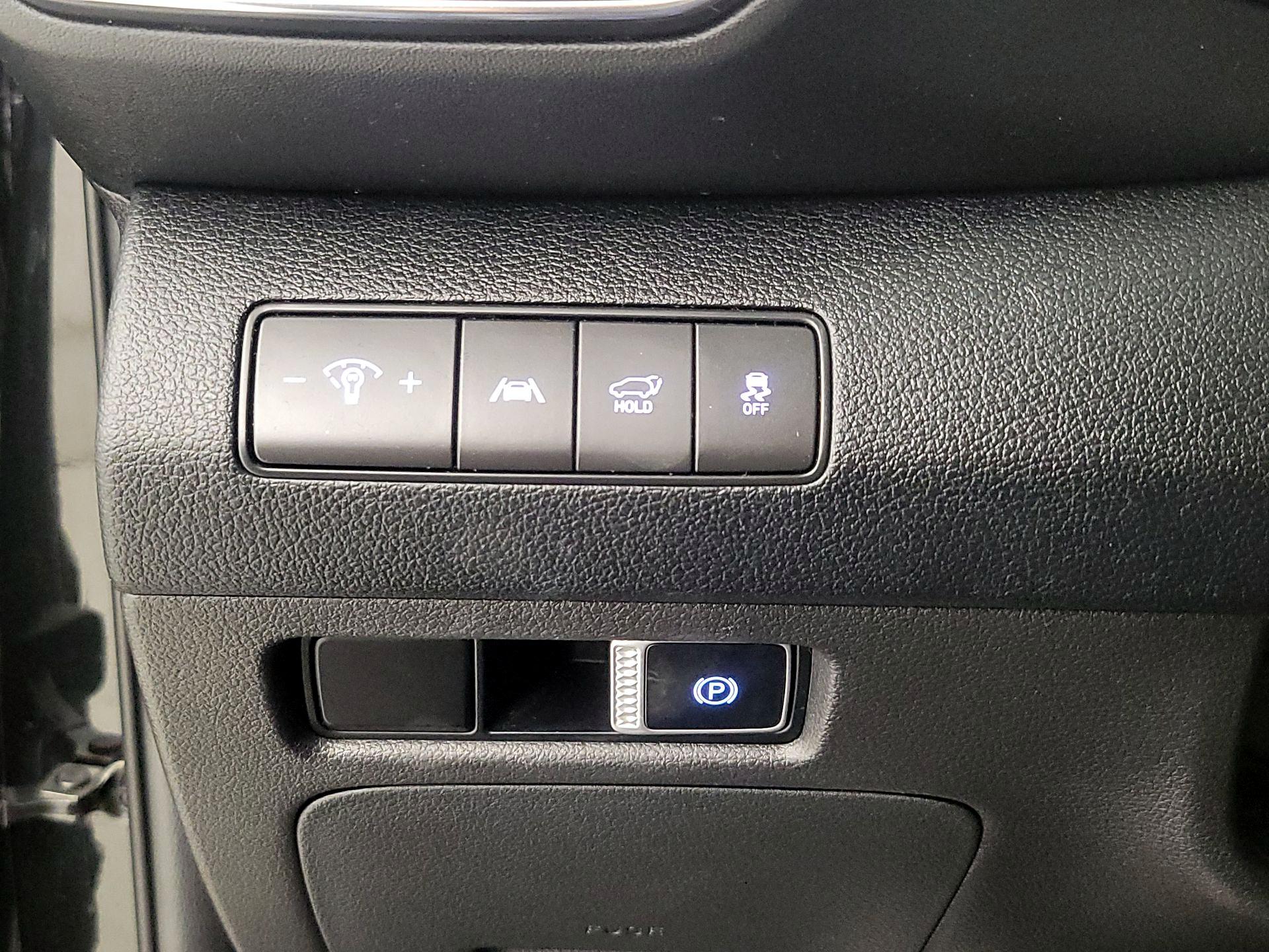 Thumbnail: 2023 Hyundai Santa Fe - 13