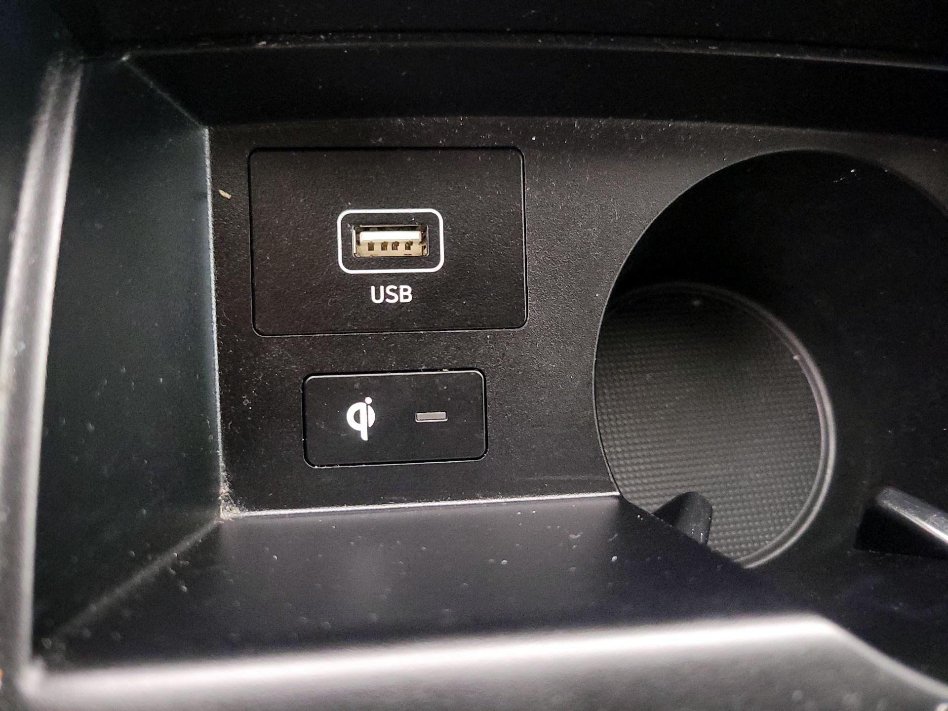 Thumbnail: 2023 Hyundai Santa Fe - 19