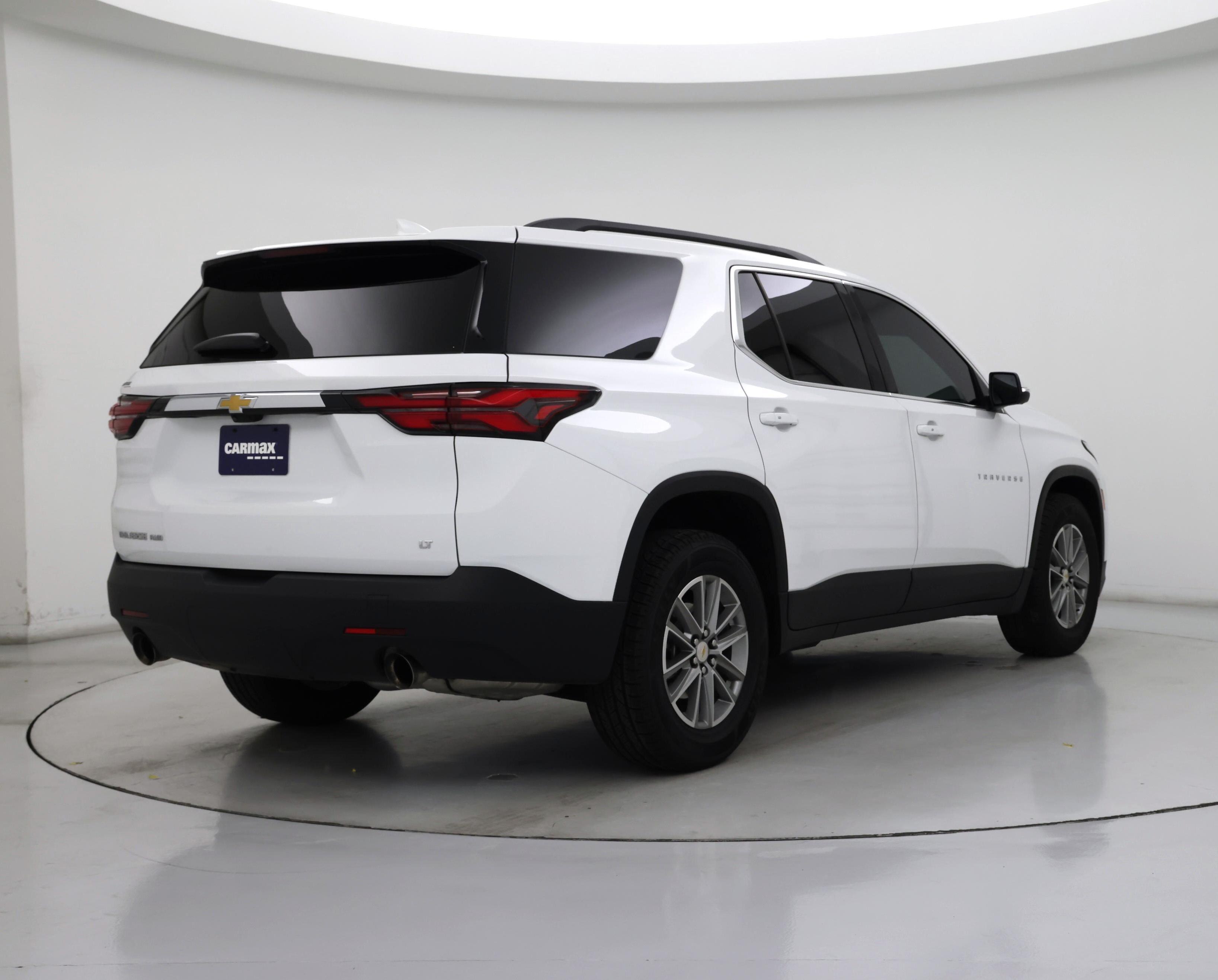 Thumbnail: 2023 Chevrolet Traverse - 8