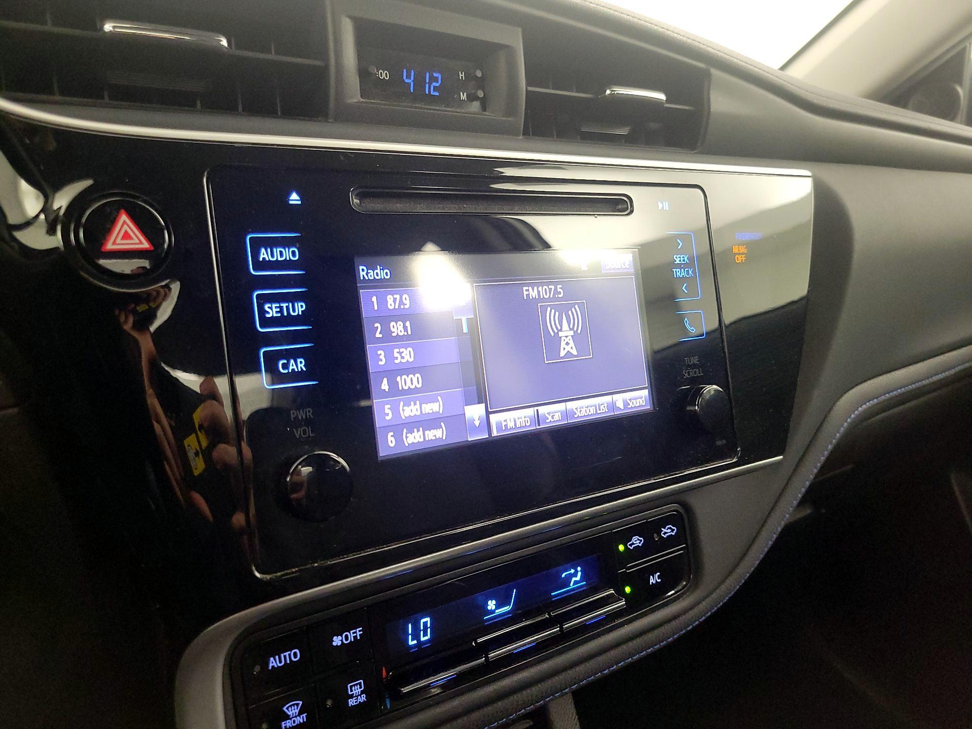 Thumbnail: 2019 Toyota Corolla - 15