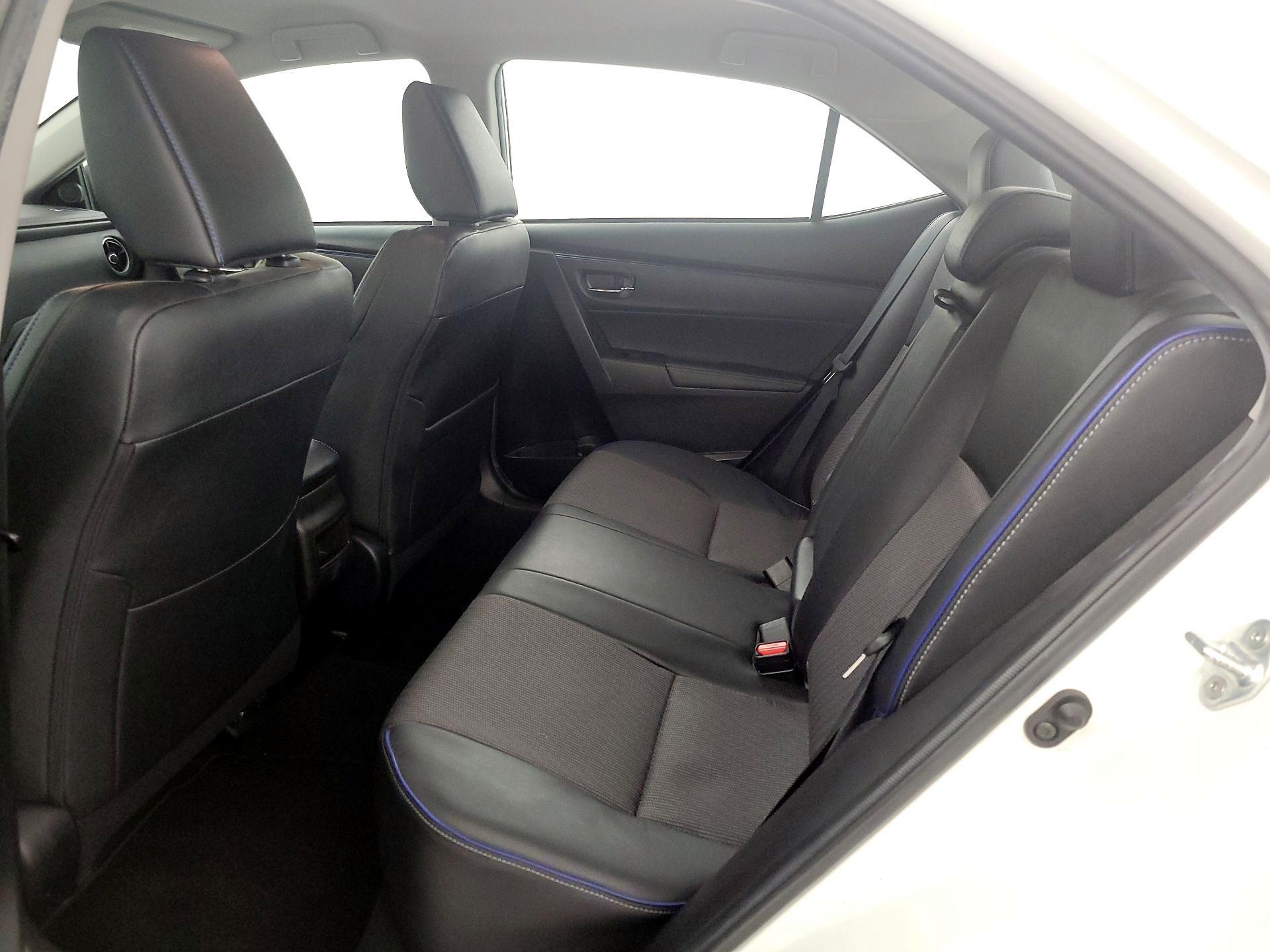 Thumbnail: 2019 Toyota Corolla - 19