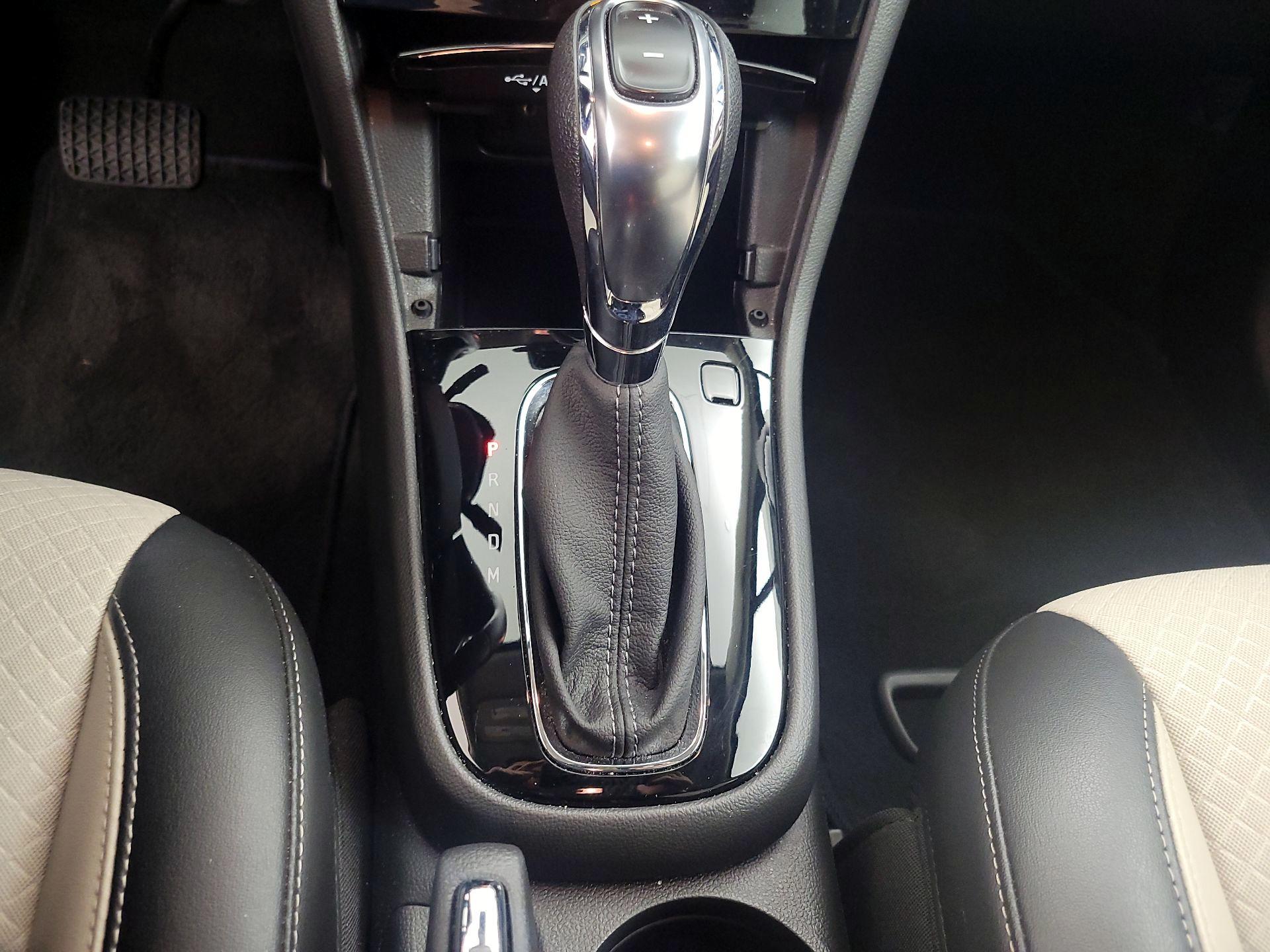 Thumbnail: 2020 Buick Encore - 17