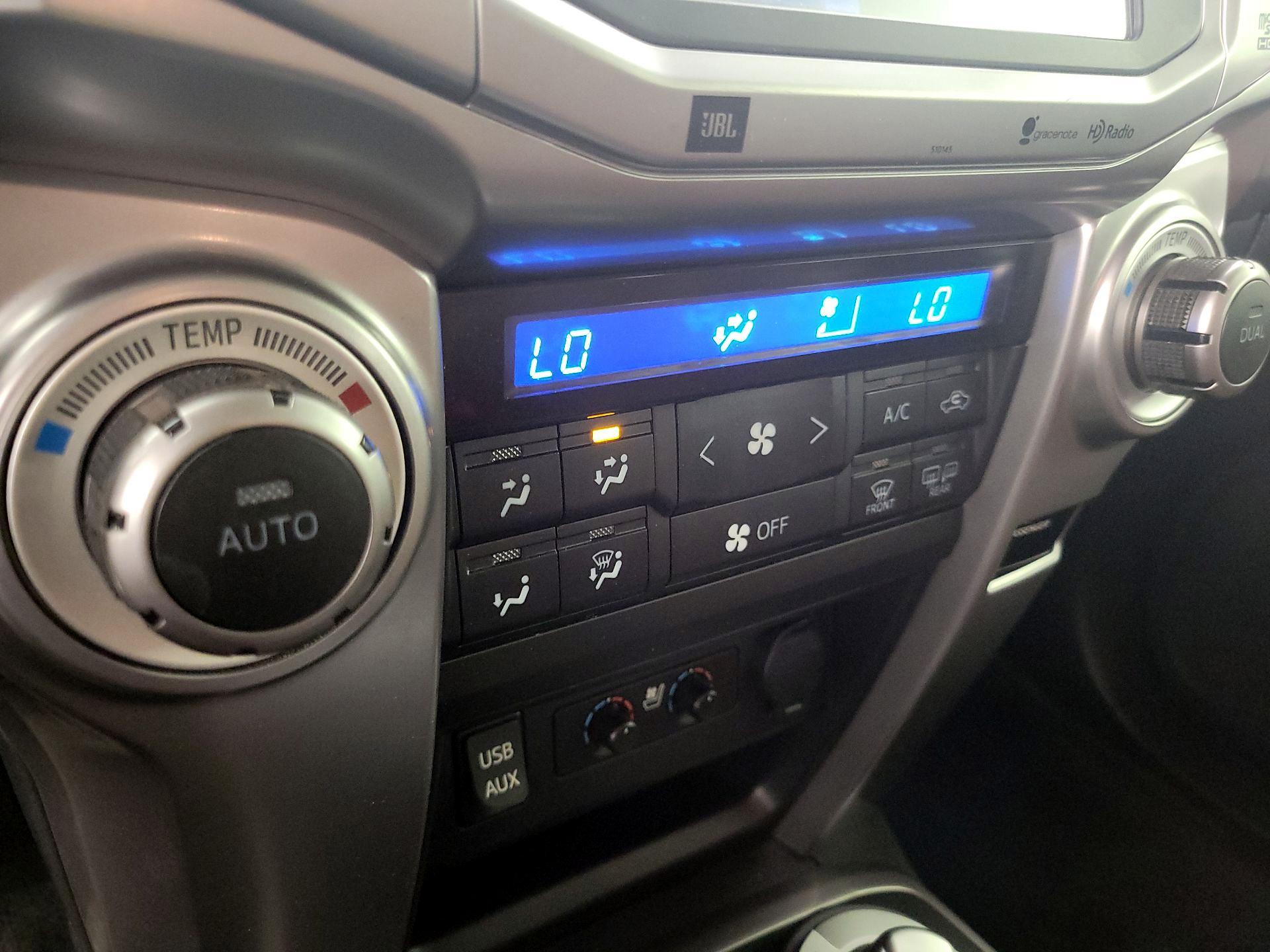 Thumbnail: 2016 Toyota 4Runner - 16