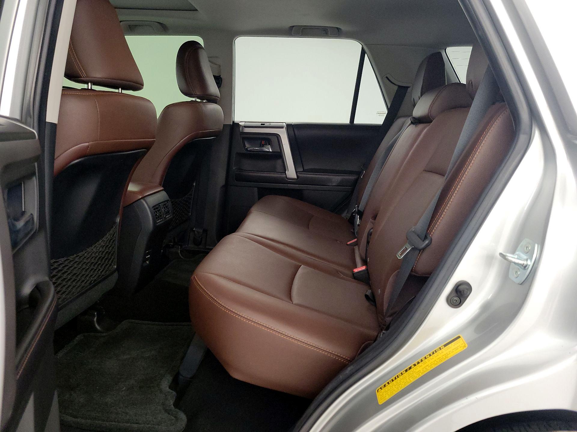 Thumbnail: 2016 Toyota 4Runner - 20