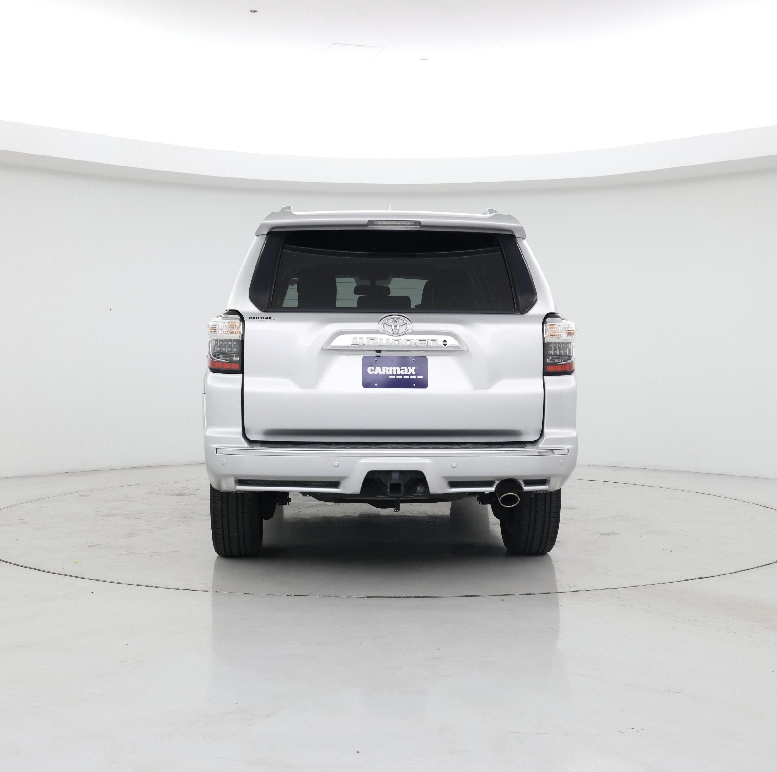 Thumbnail: 2016 Toyota 4Runner - 6