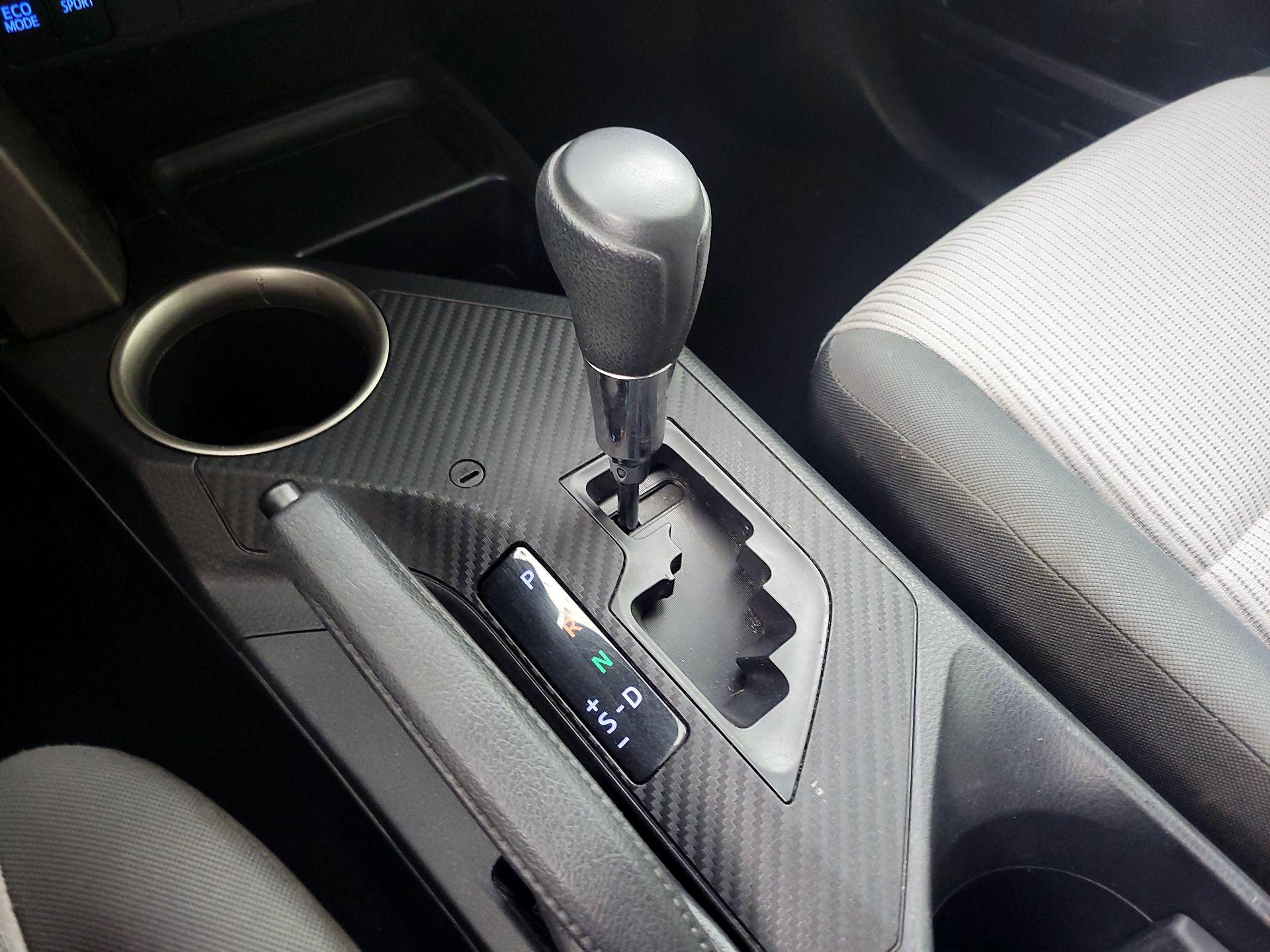 Thumbnail: 2014 Toyota RAV4 - 17