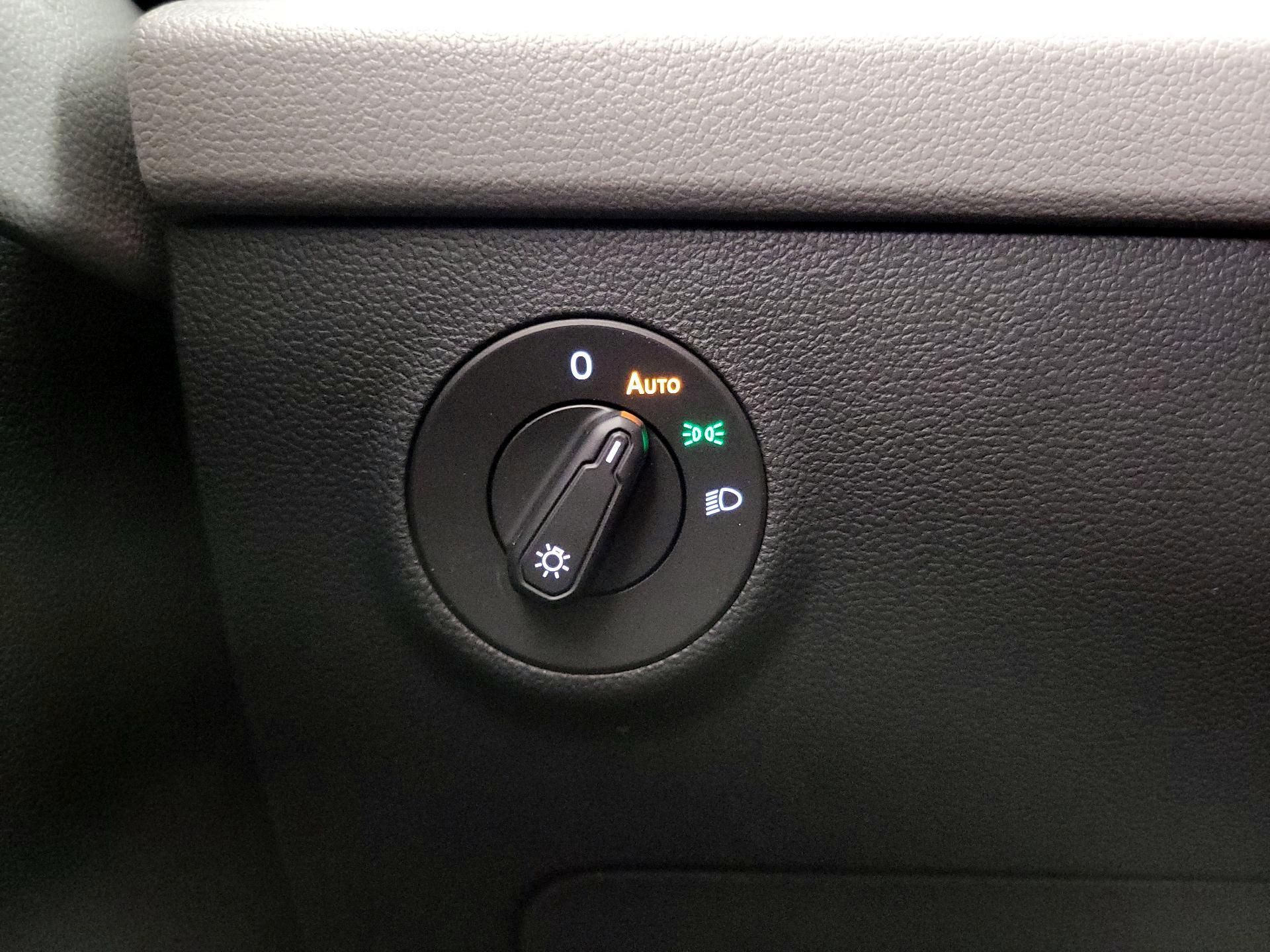 Thumbnail: 2023 Volkswagen Taos - 13