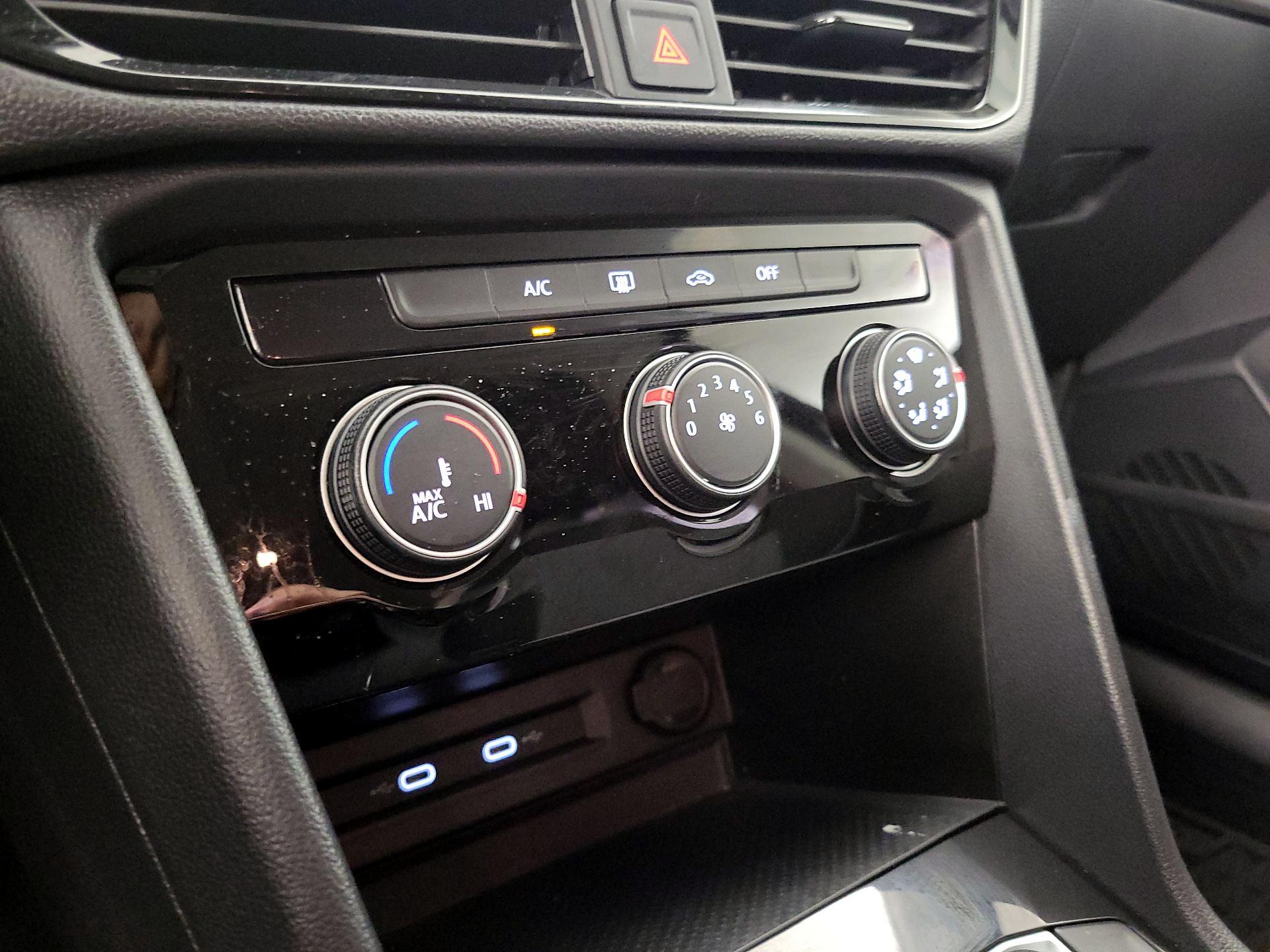 Thumbnail: 2023 Volkswagen Taos - 16