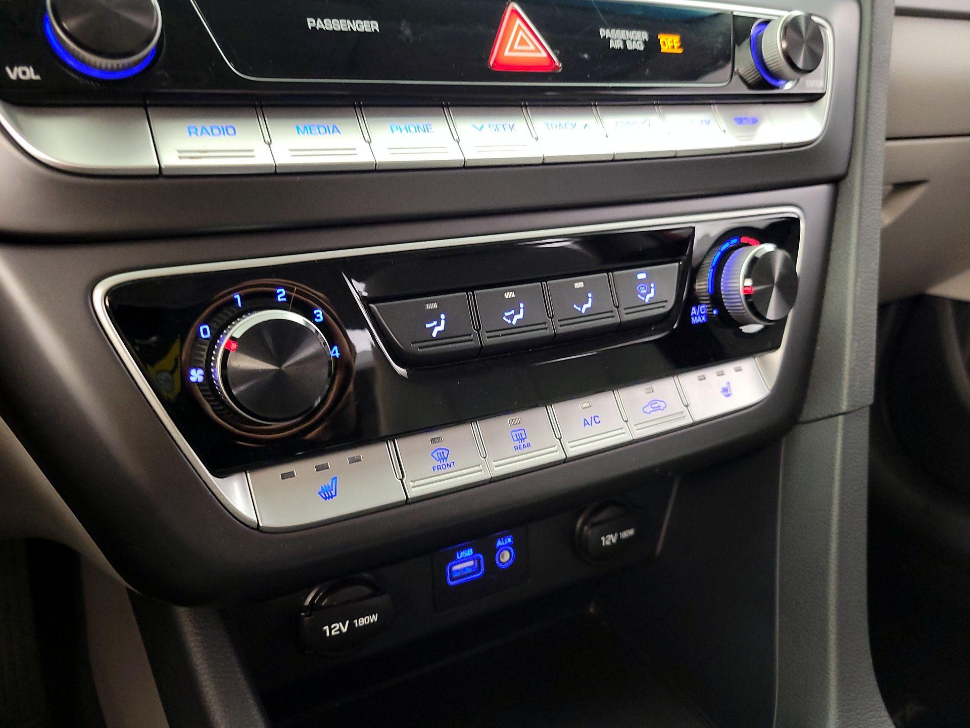 Thumbnail: 2018 Hyundai Sonata - 16