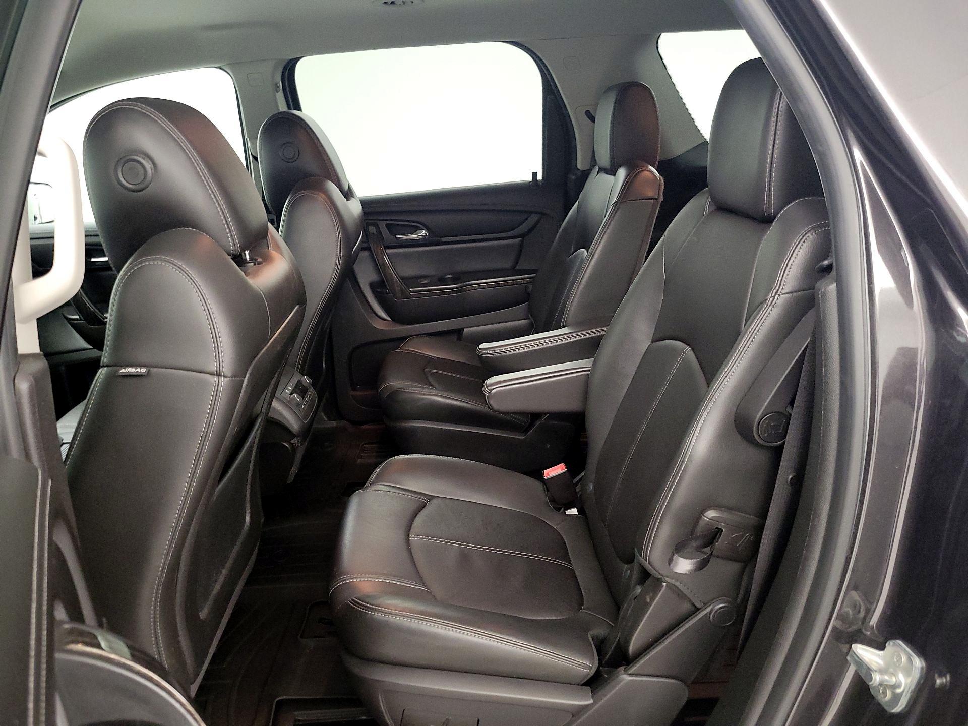 Thumbnail: 2017 GMC Acadia - 19