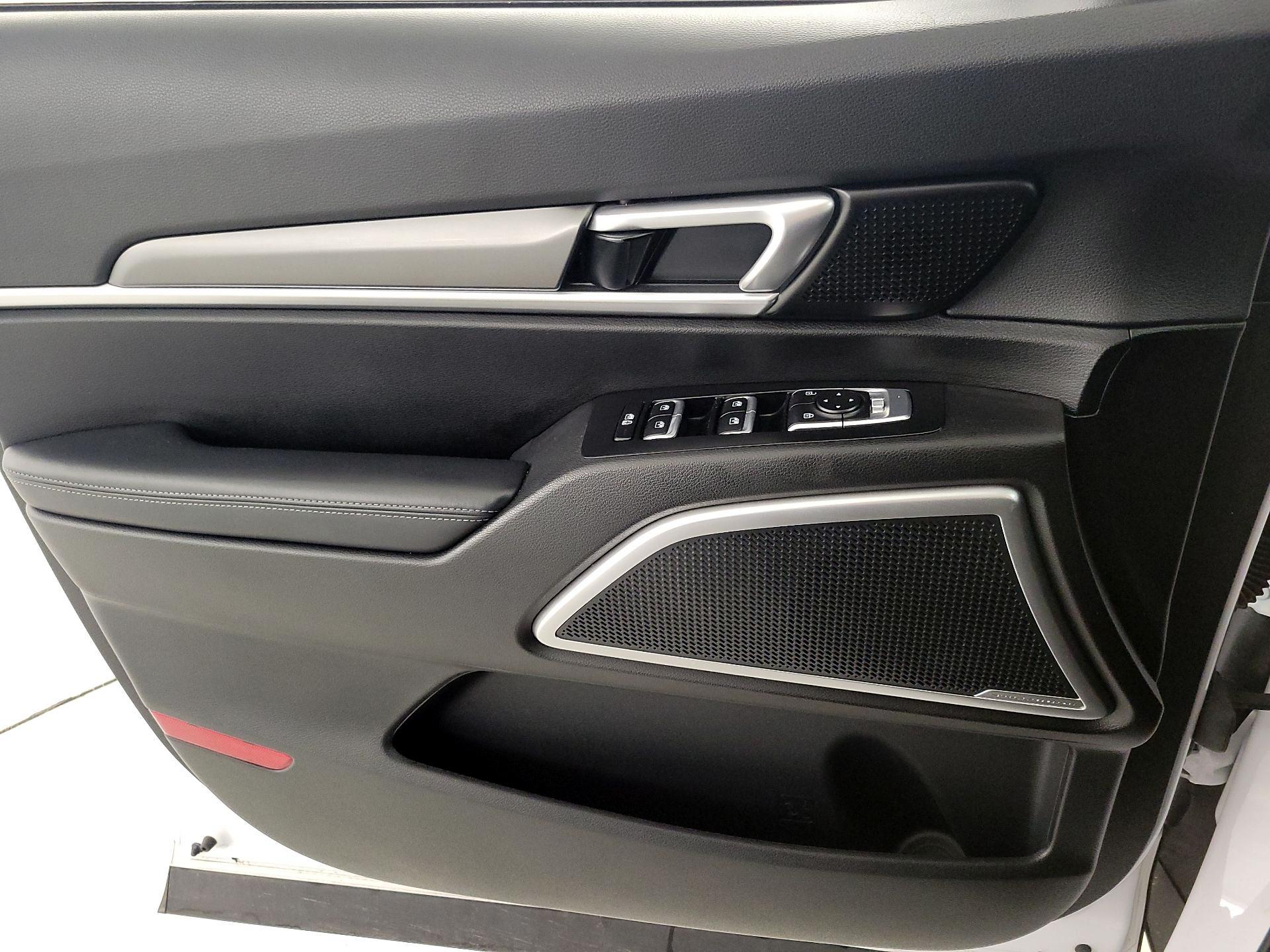 Thumbnail: 2021 Kia Telluride - 12