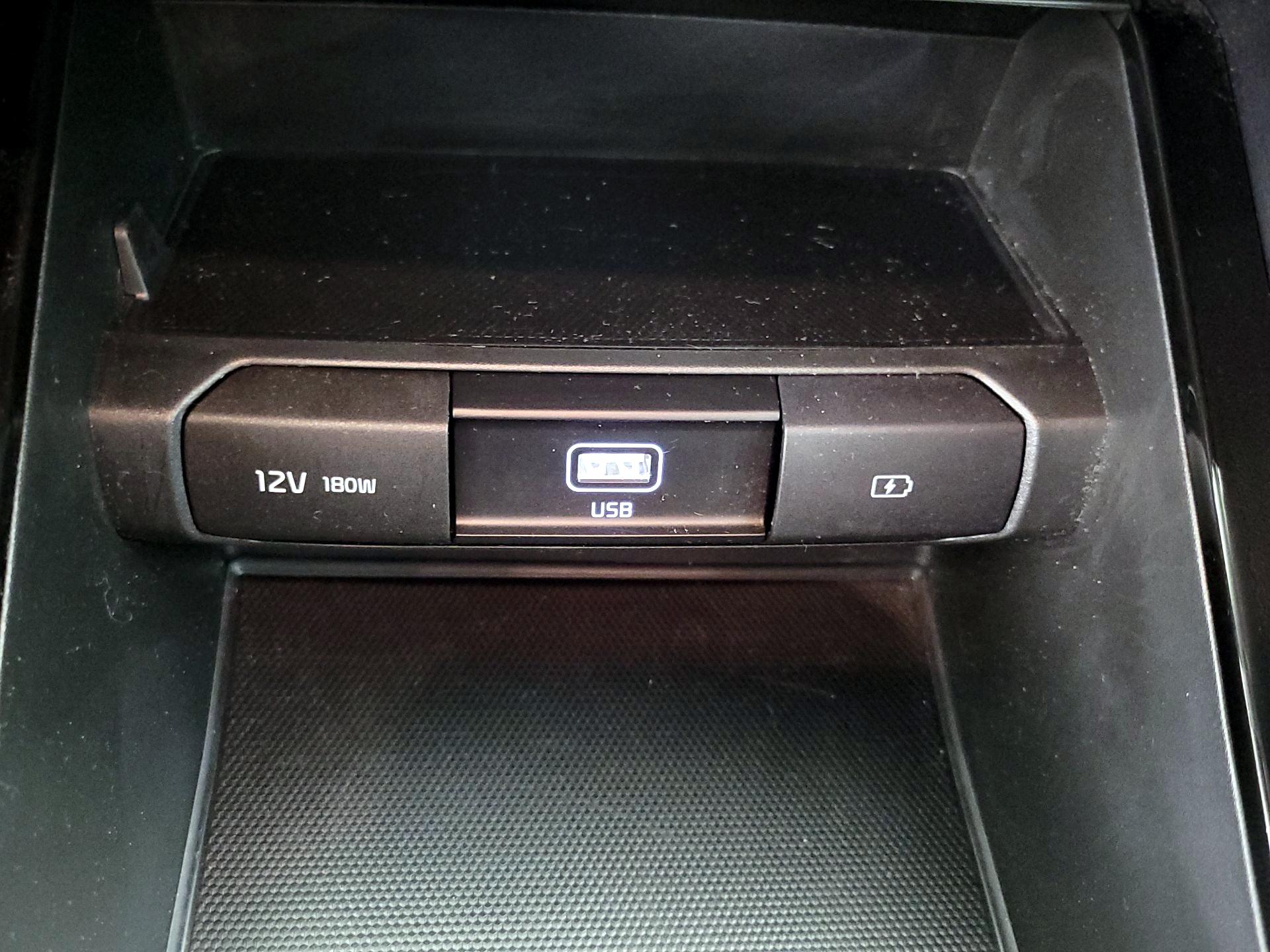 Thumbnail: 2021 Kia Telluride - 18