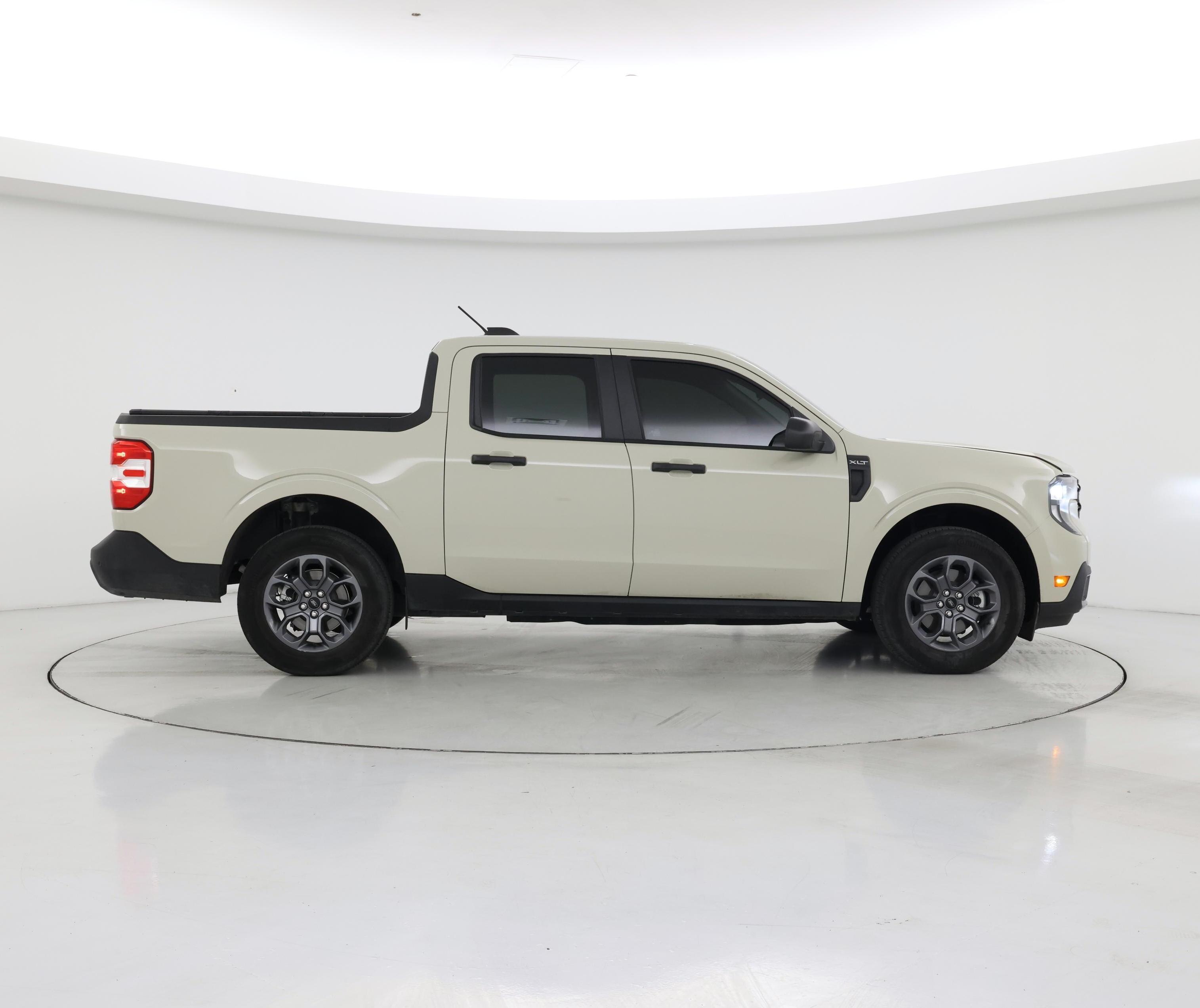 Thumbnail: 2025 Ford Maverick - 7