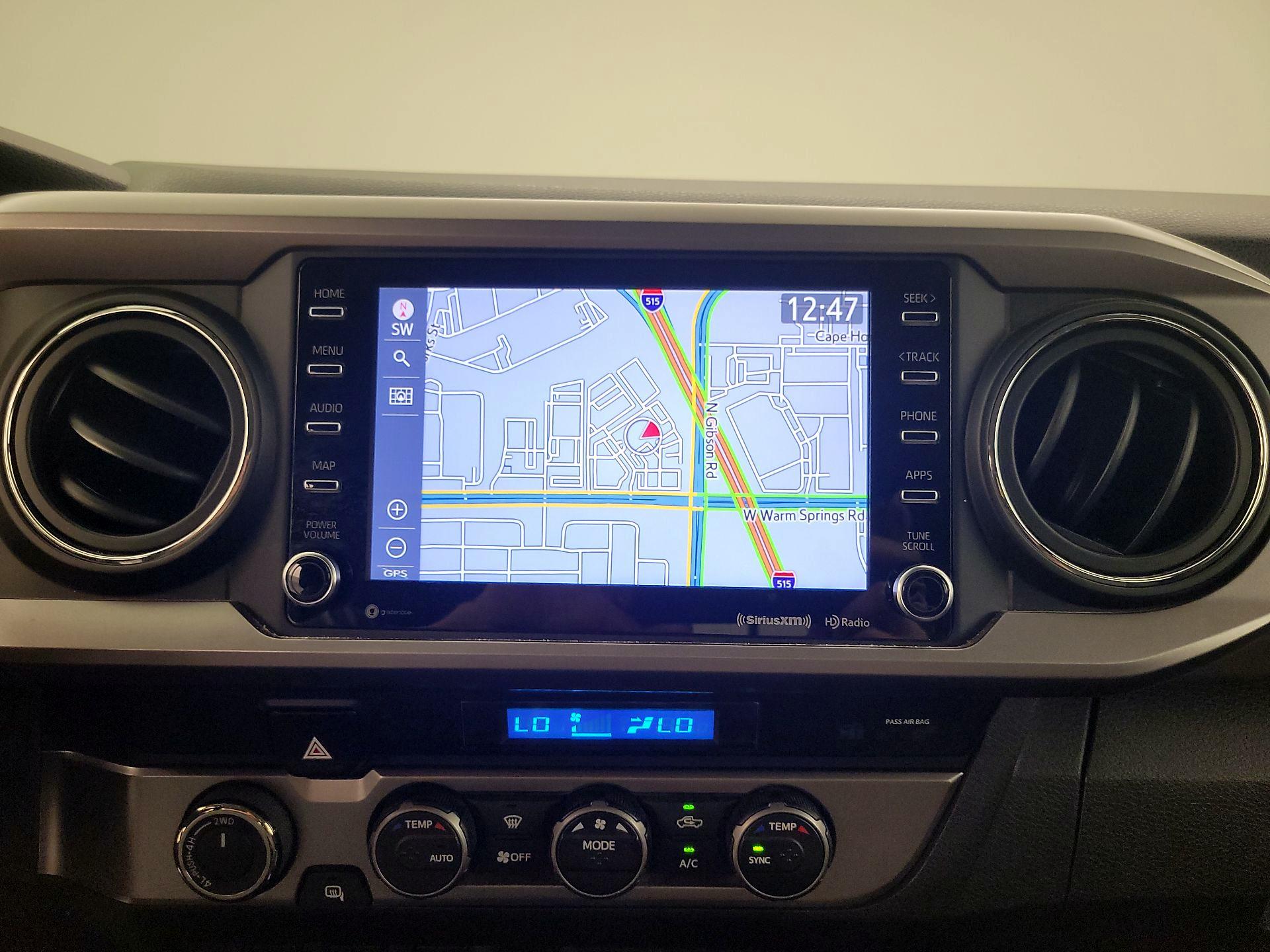 Thumbnail: 2021 Toyota Tacoma - 14