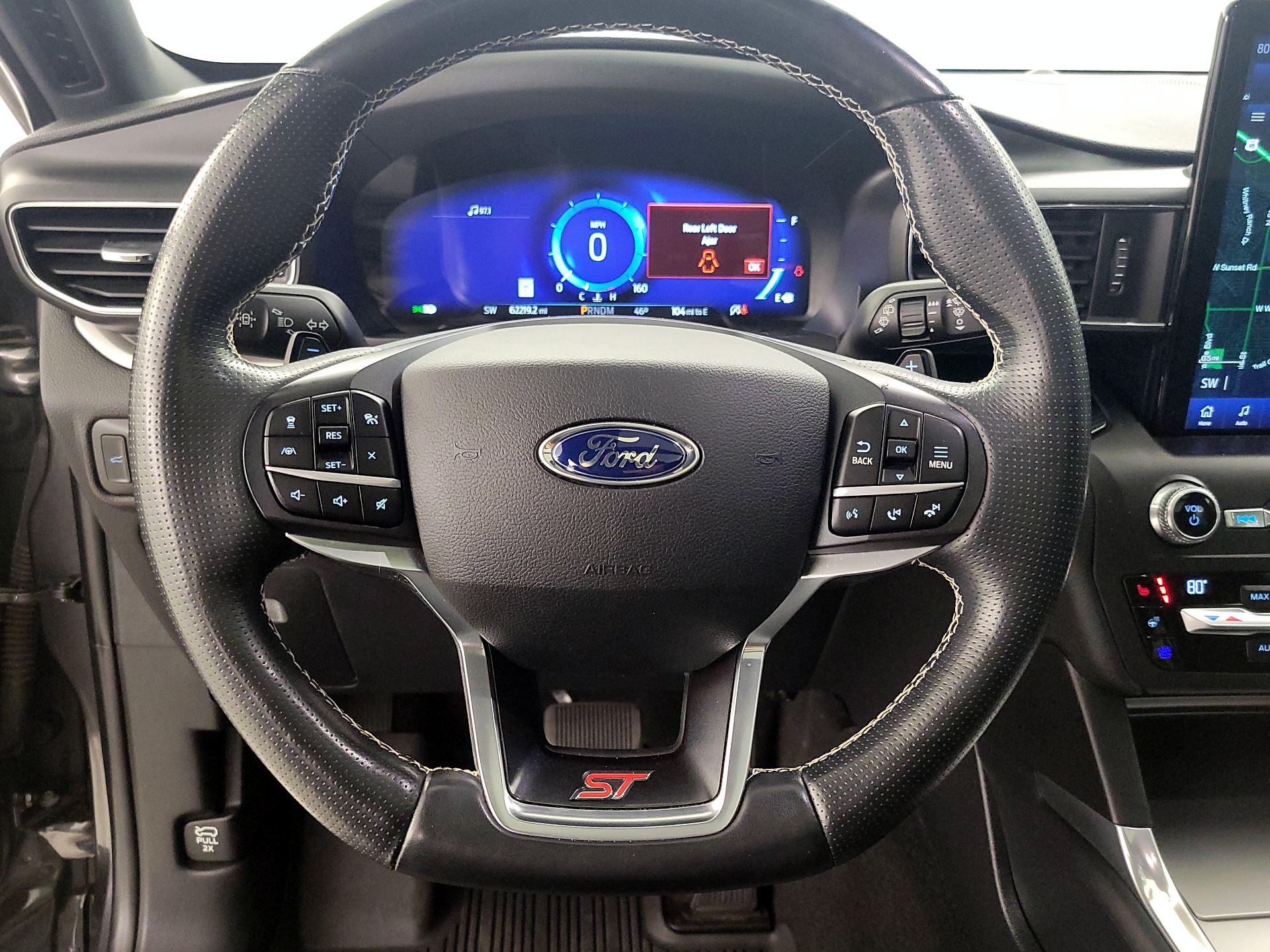 Thumbnail: 2020 Ford Explorer - 10