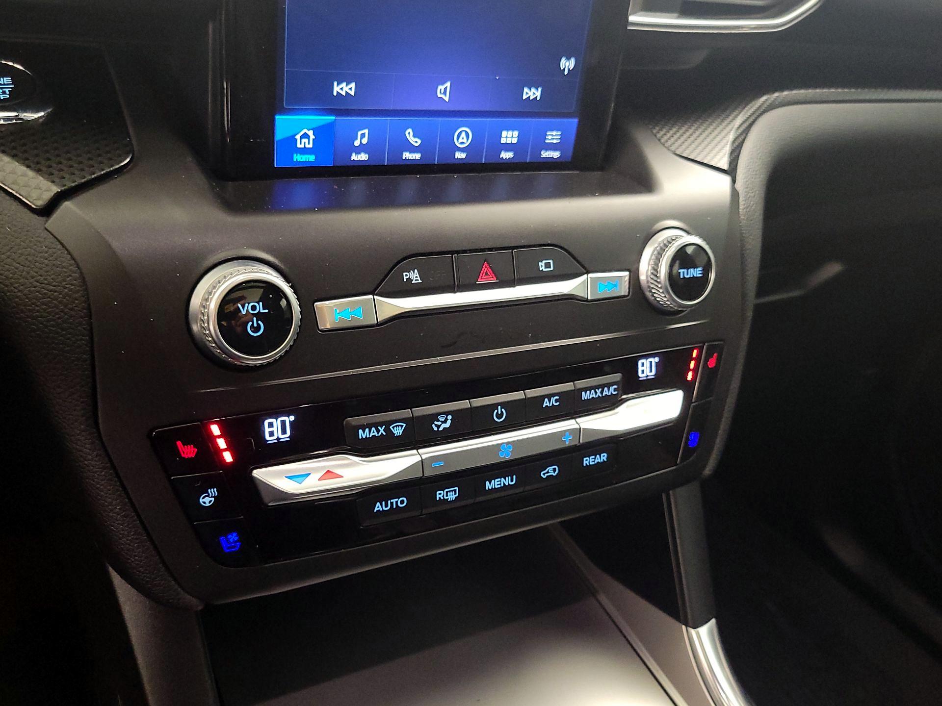 Thumbnail: 2020 Ford Explorer - 17