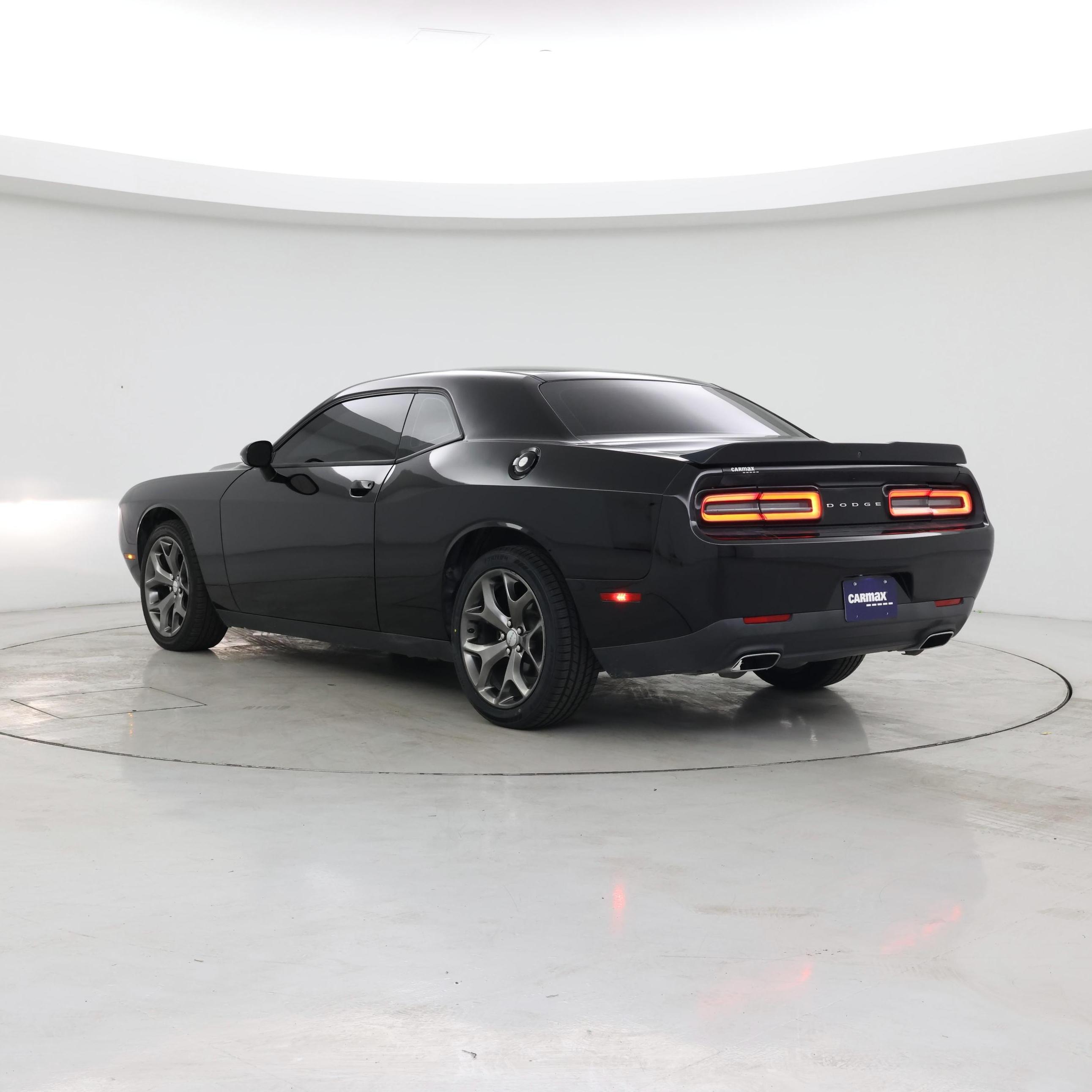 Thumbnail: 2016 Dodge Challenger - 2