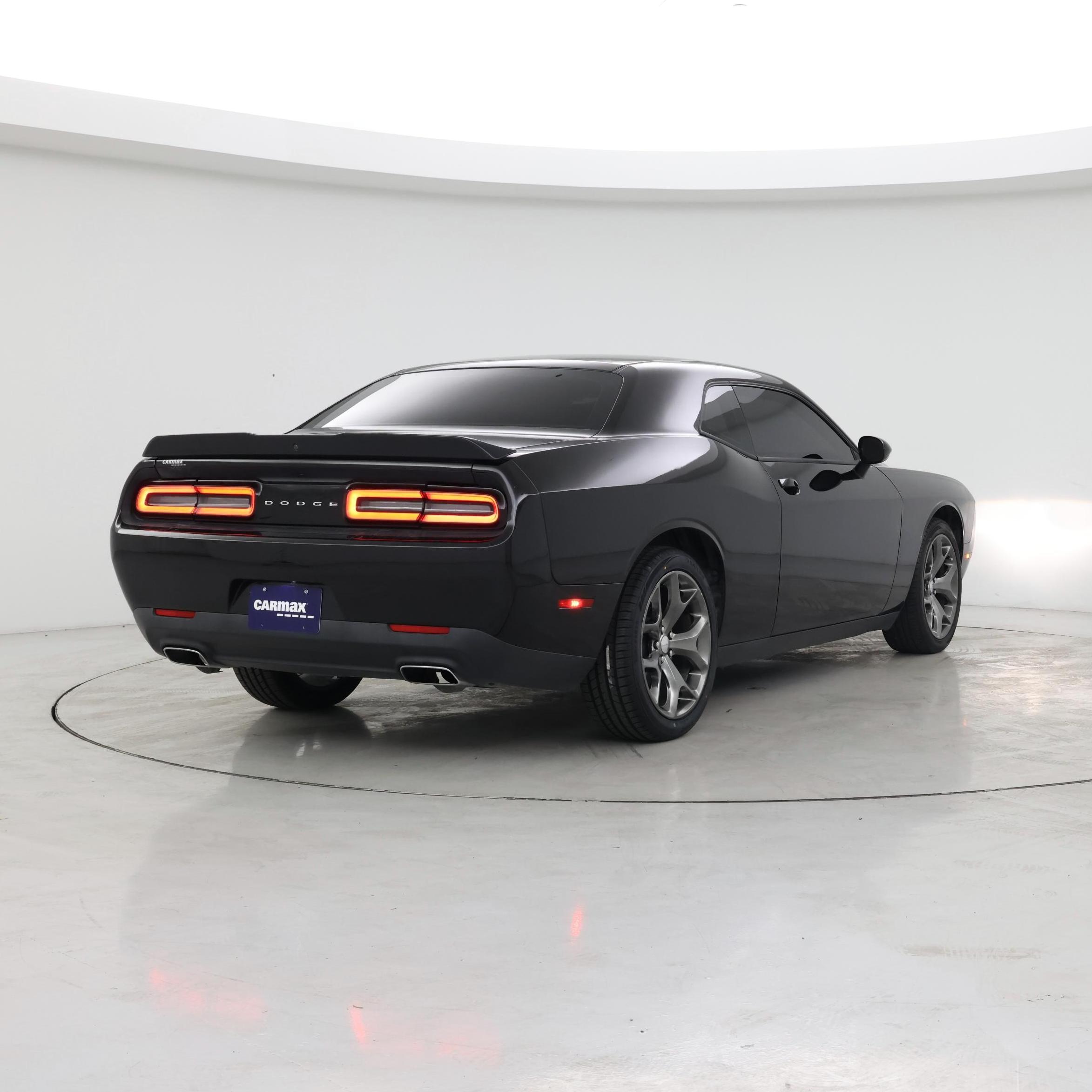 Thumbnail: 2016 Dodge Challenger - 8