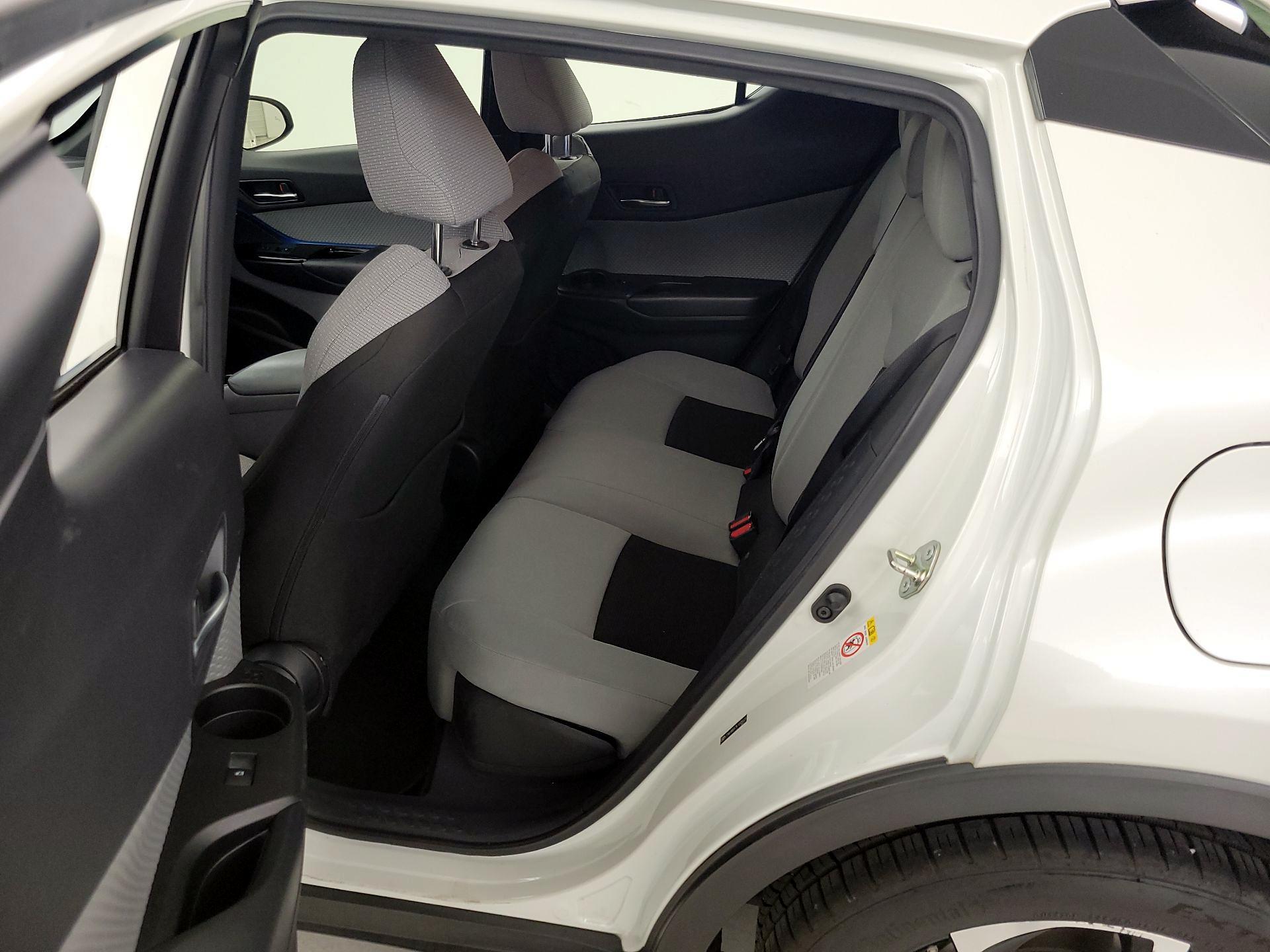 Thumbnail: 2019 Toyota C-HR - 19