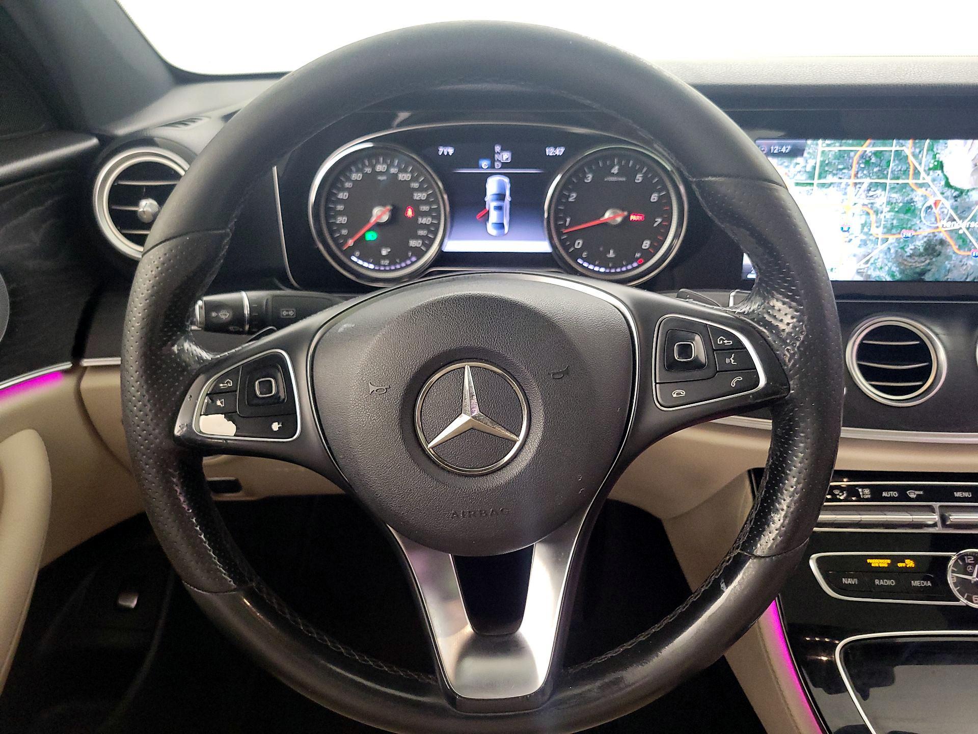 Thumbnail: 2017 Mercedes-Benz E-Class - 10