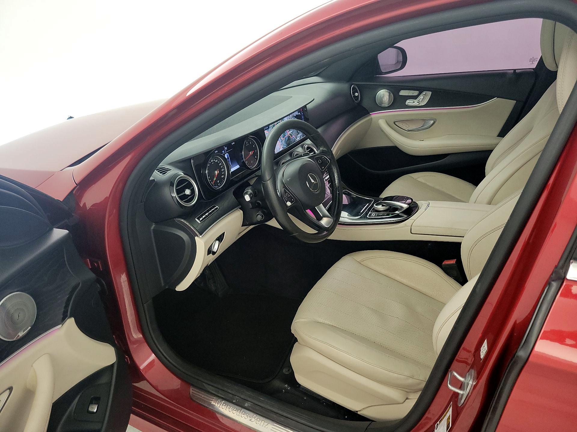 Thumbnail: 2017 Mercedes-Benz E-Class - 11