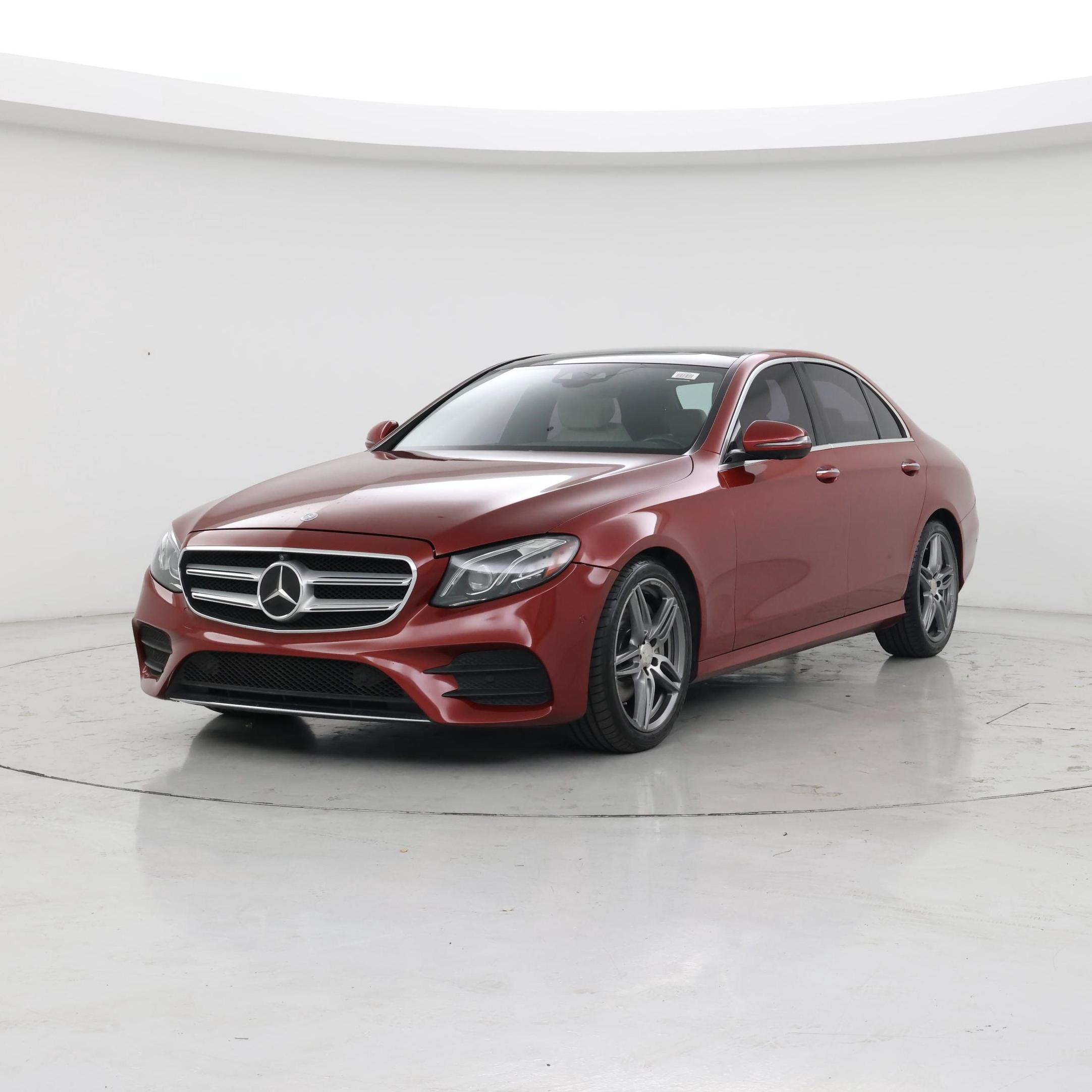 Thumbnail: 2017 Mercedes-Benz E-Class - 4