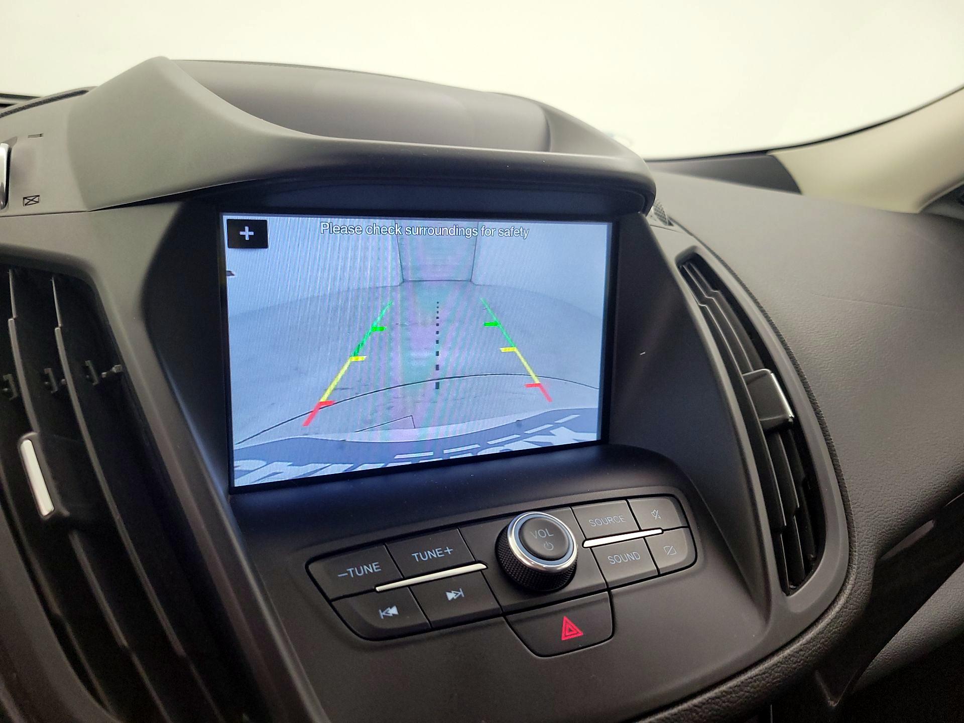 Thumbnail: 2019 Ford Escape - 14