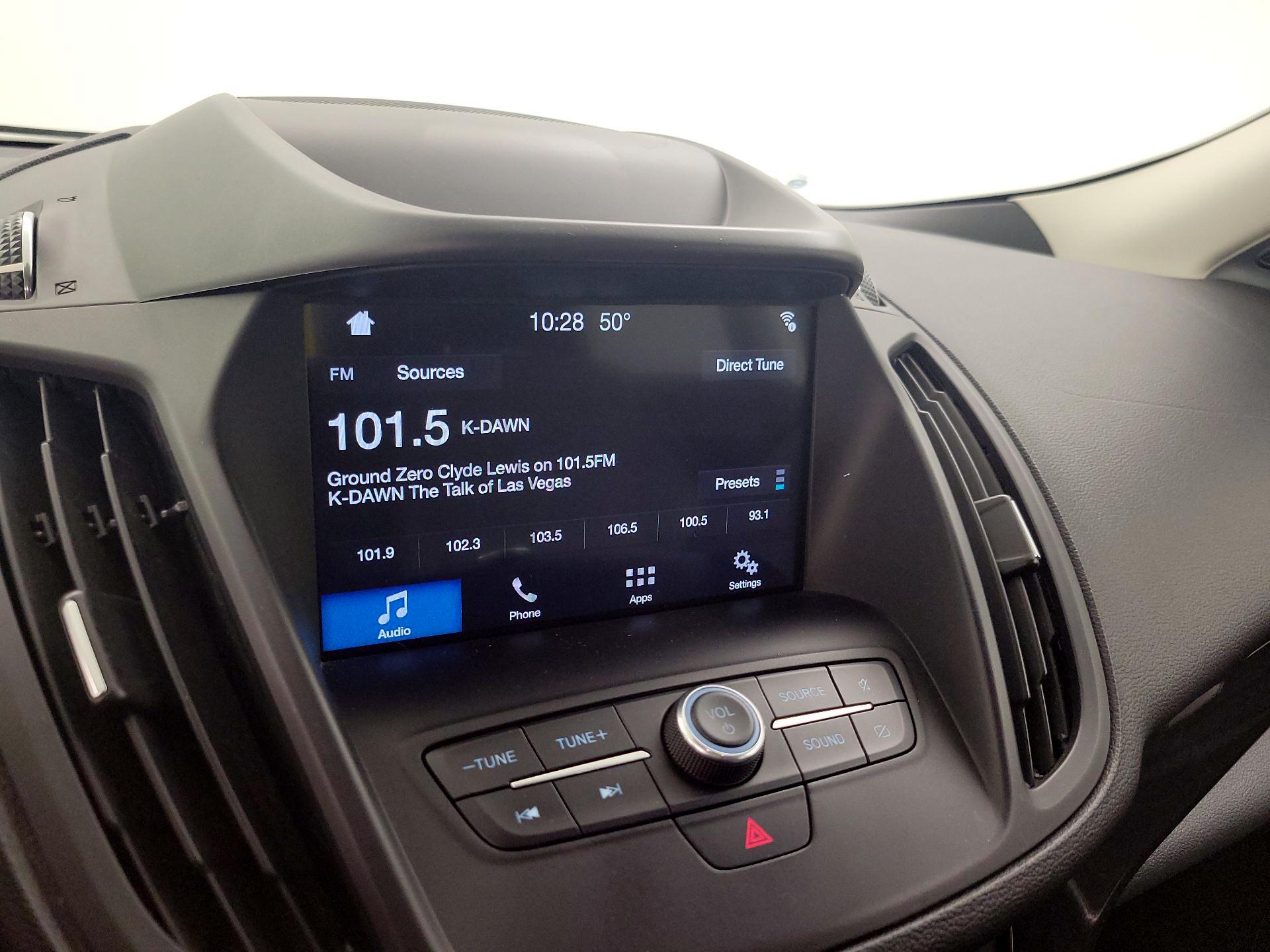 Thumbnail: 2019 Ford Escape - 15