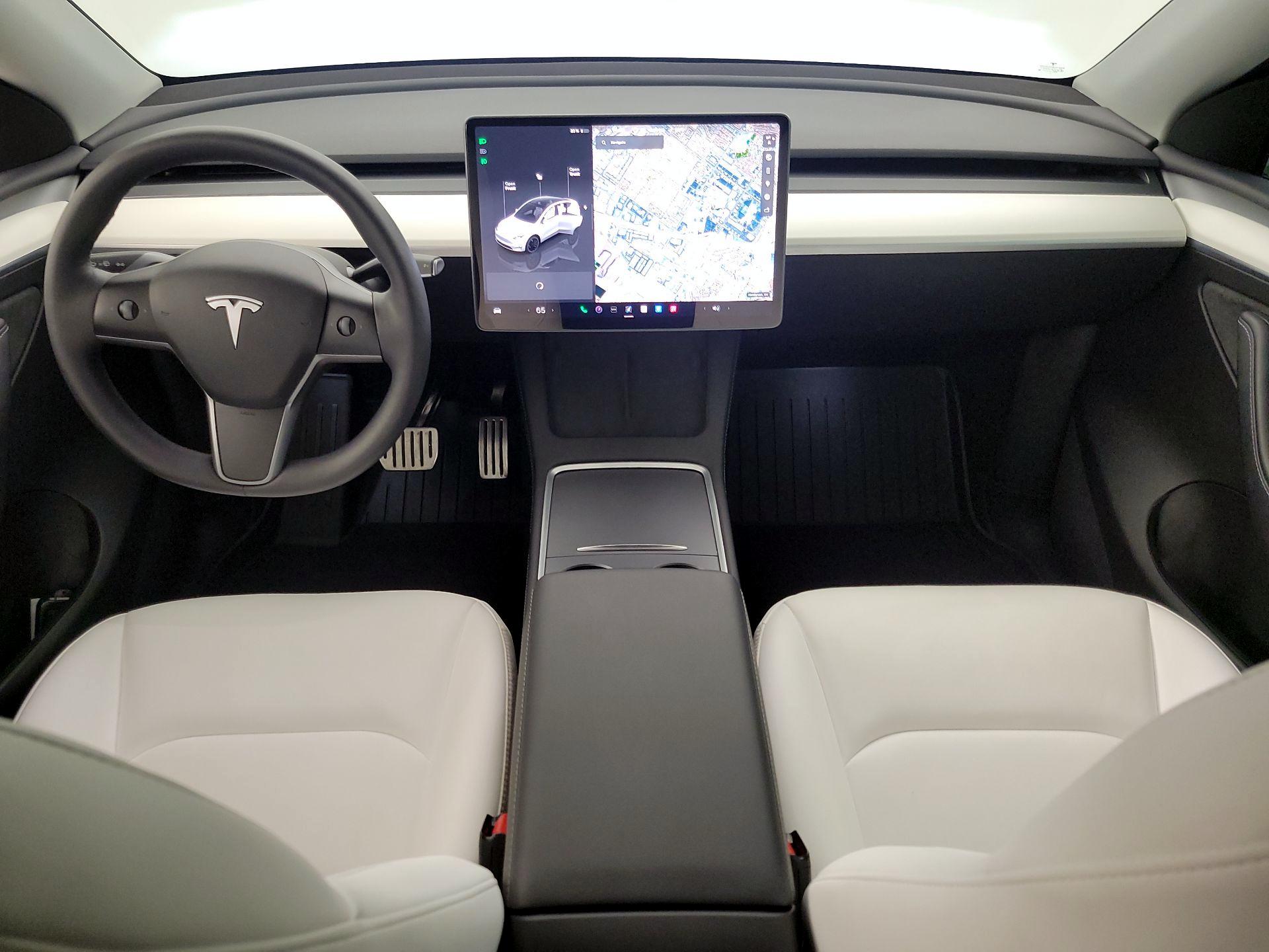 Thumbnail: 2023 Tesla Model Y - 9