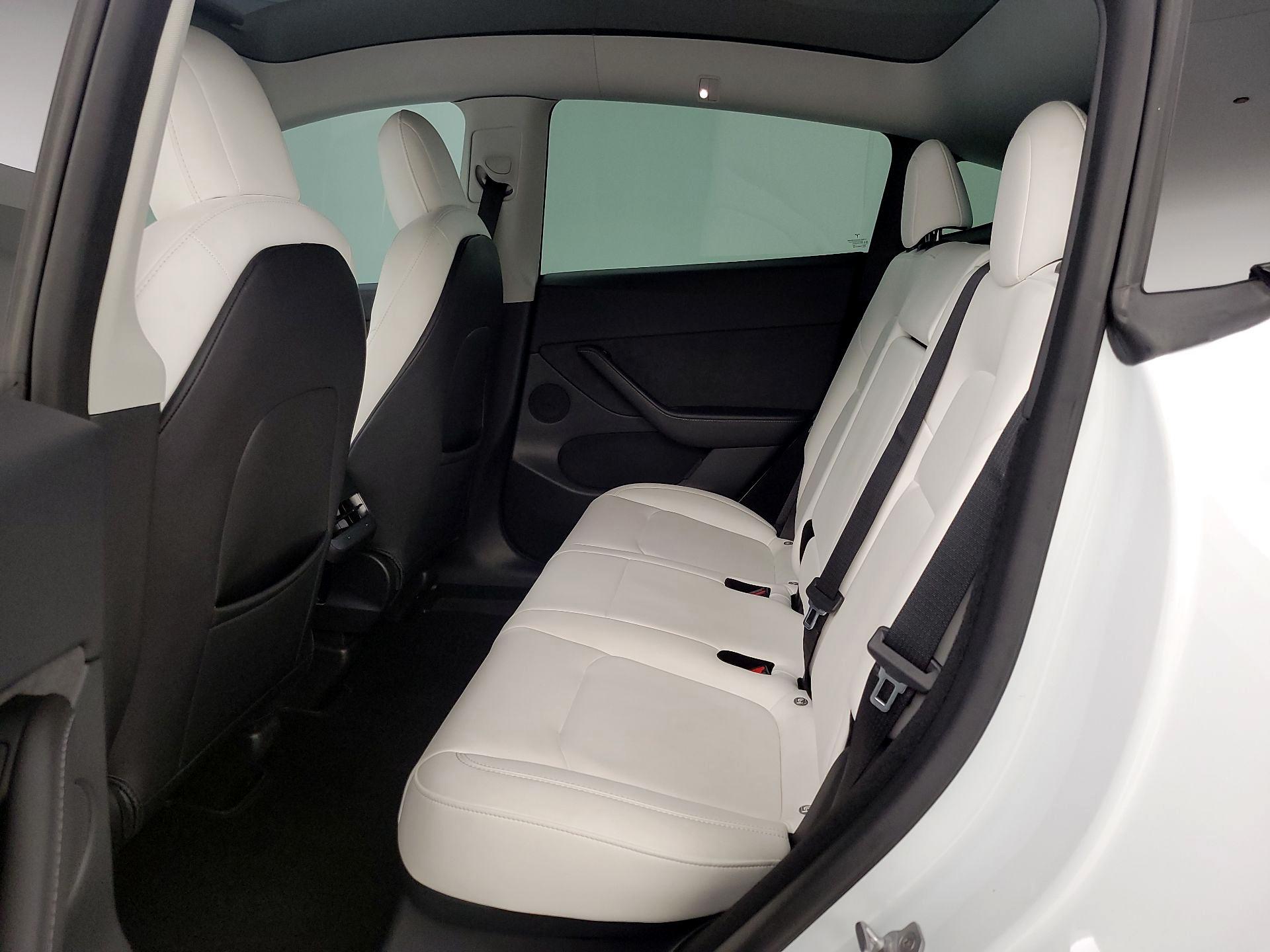 Thumbnail: 2023 Tesla Model Y - 19