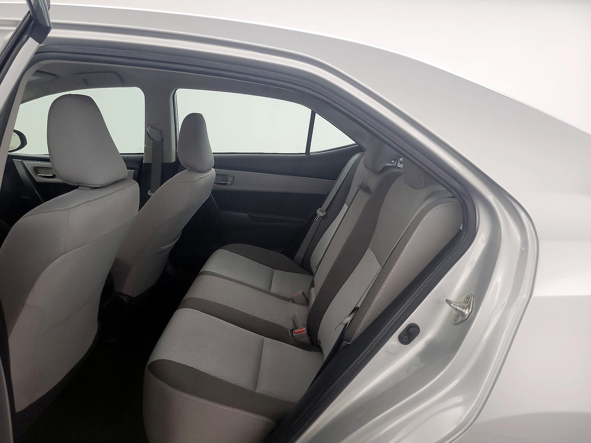 Thumbnail: 2019 Toyota Corolla - 19