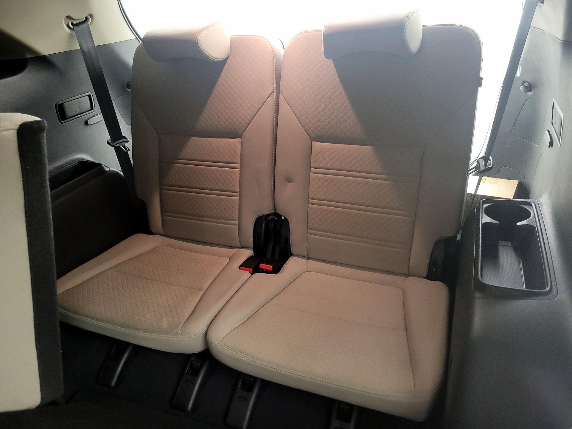 Thumbnail: 2018 Kia Sorento - 20