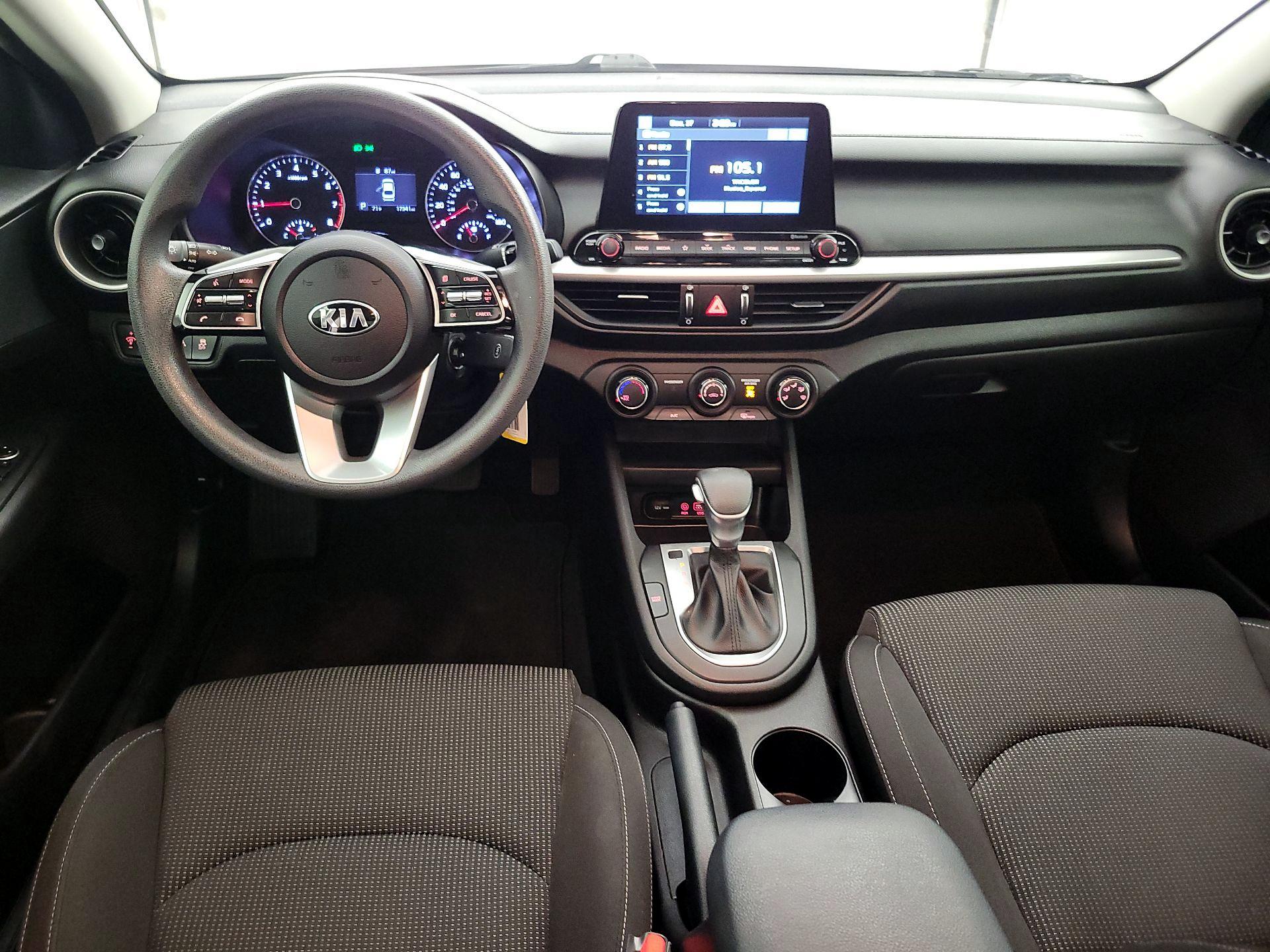 Thumbnail: 2021 Kia Forte - 9