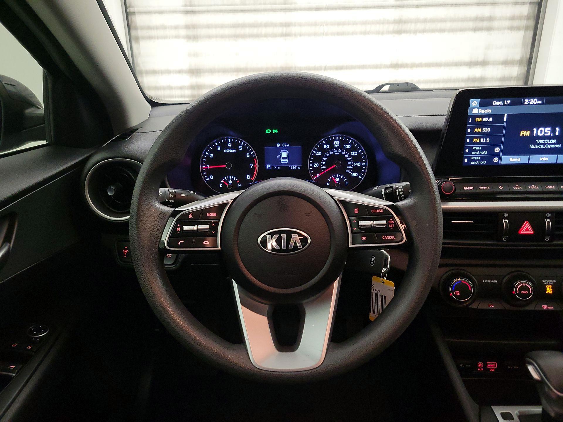 Thumbnail: 2021 Kia Forte - 10