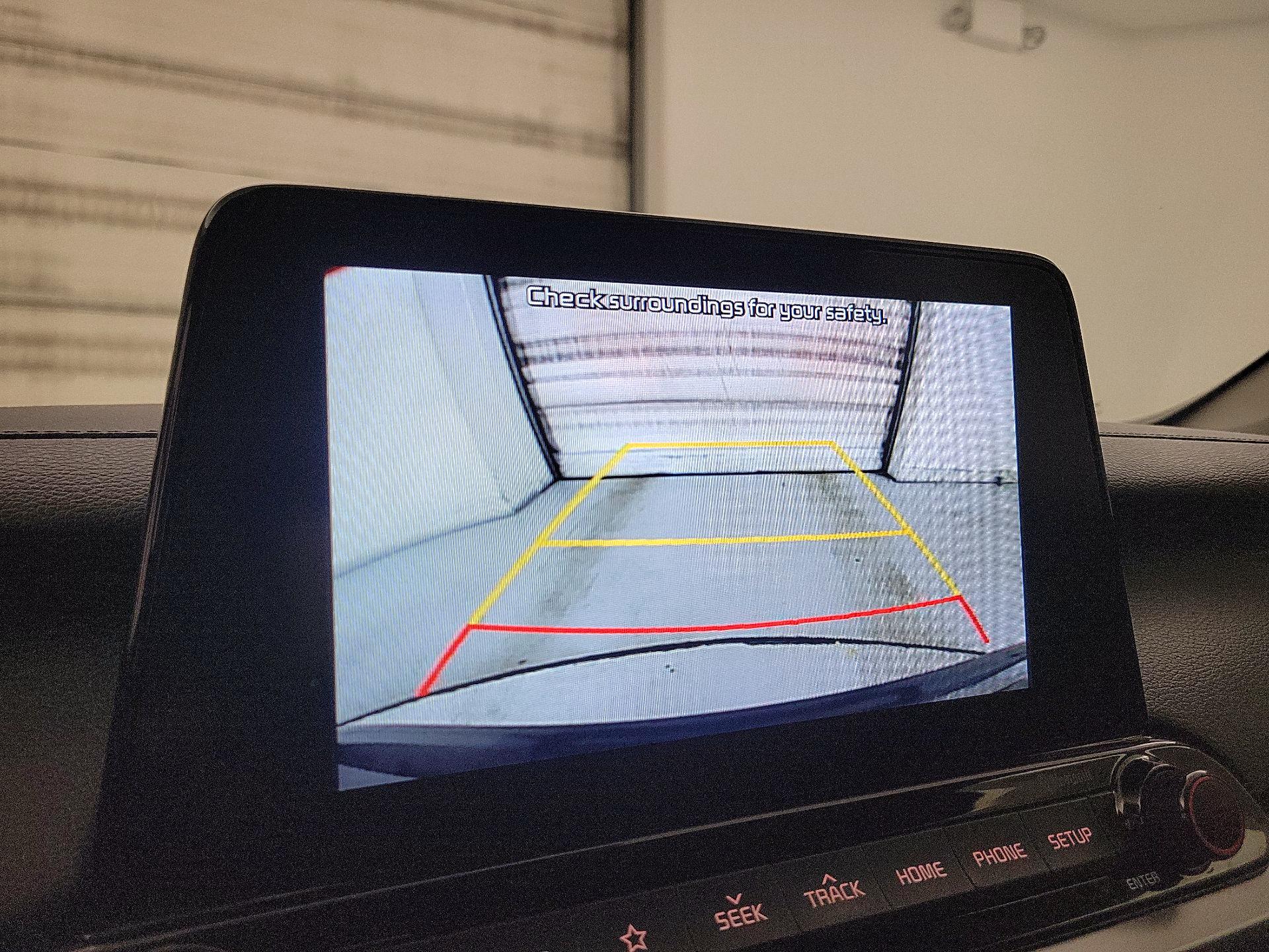 Thumbnail: 2021 Kia Forte - 14