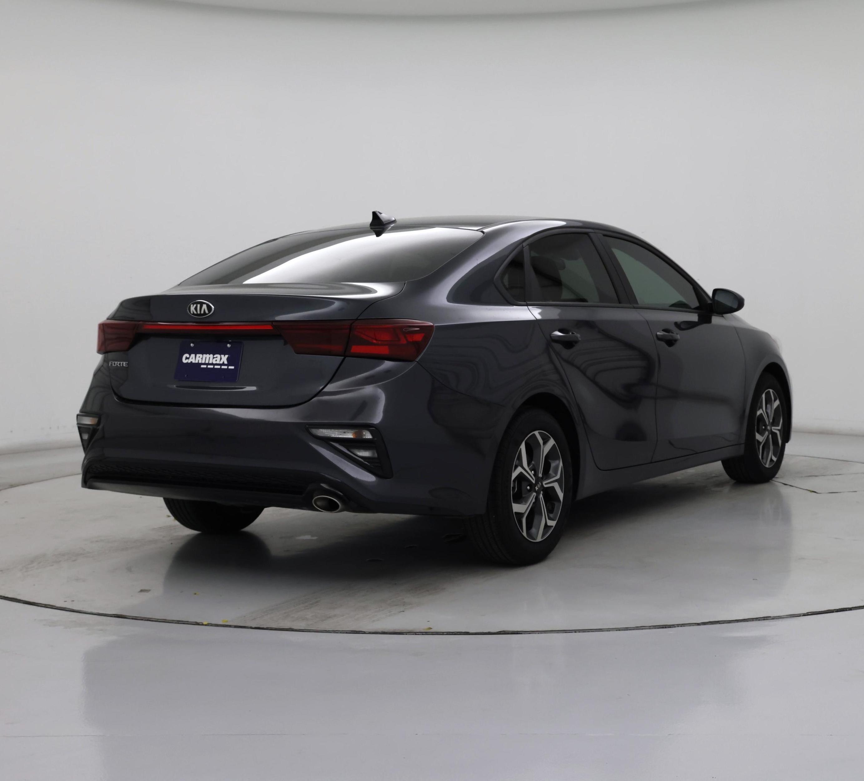 Thumbnail: 2021 Kia Forte - 8