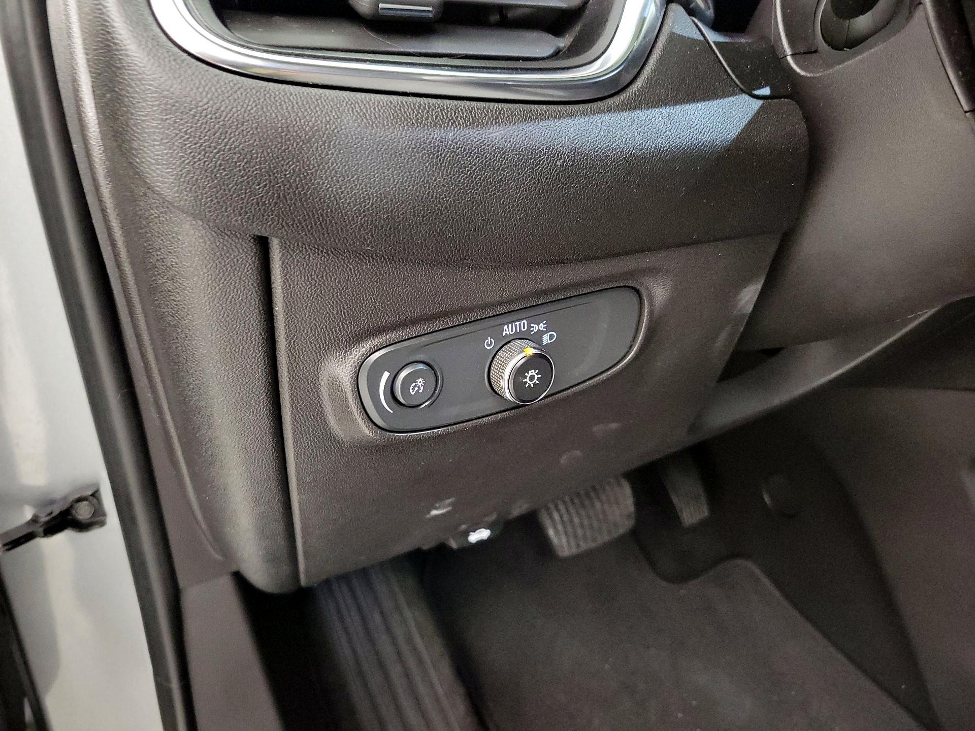 Thumbnail: 2024 Chevrolet Equinox - 13