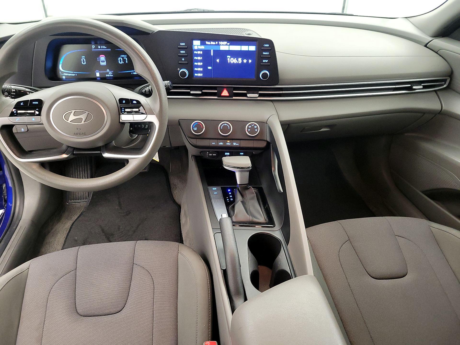 Thumbnail: 2024 Hyundai Elantra - 9